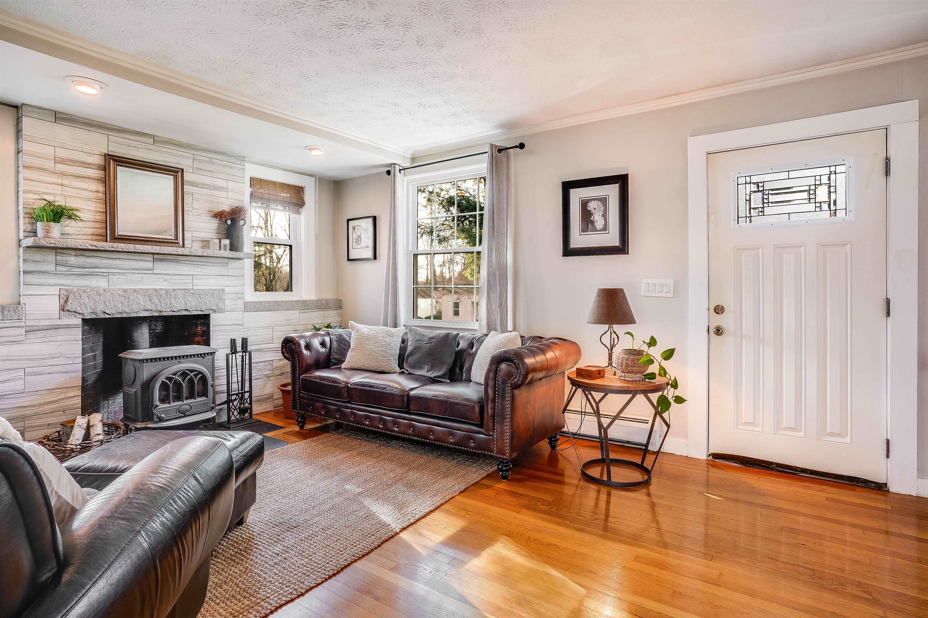 27 Mack Hill Road