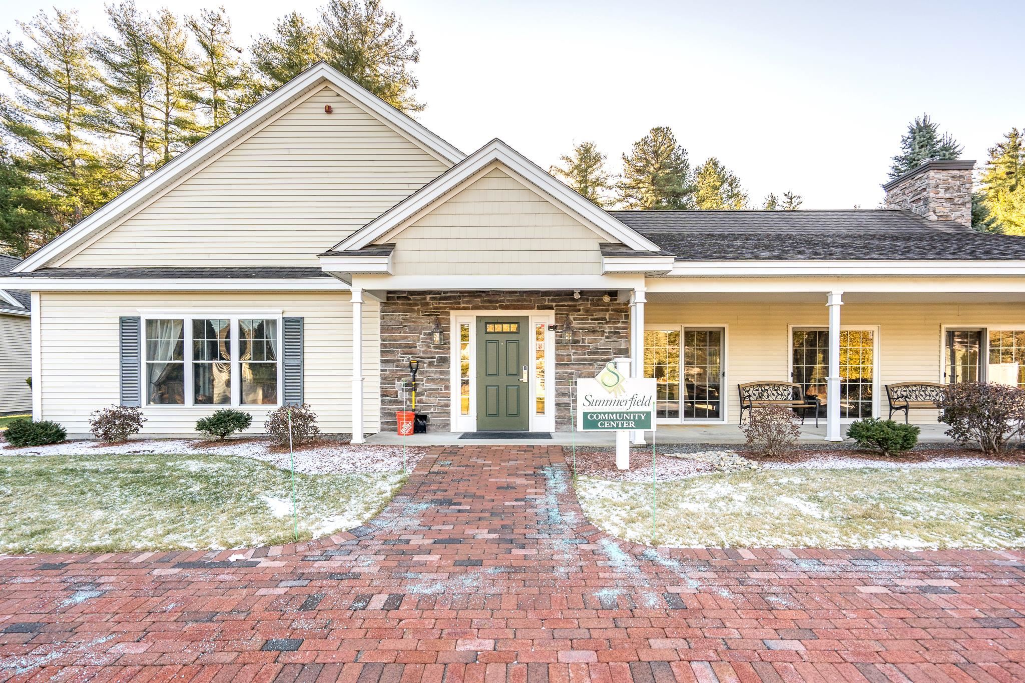 9 Summerfield Way