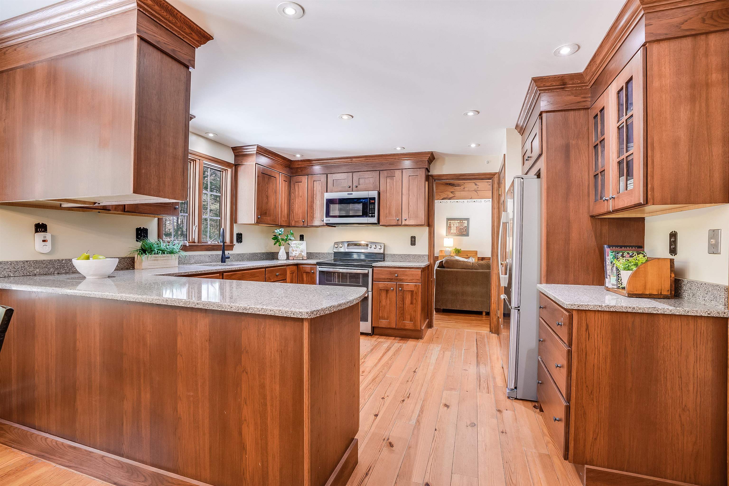 10 Nathaniel Drive