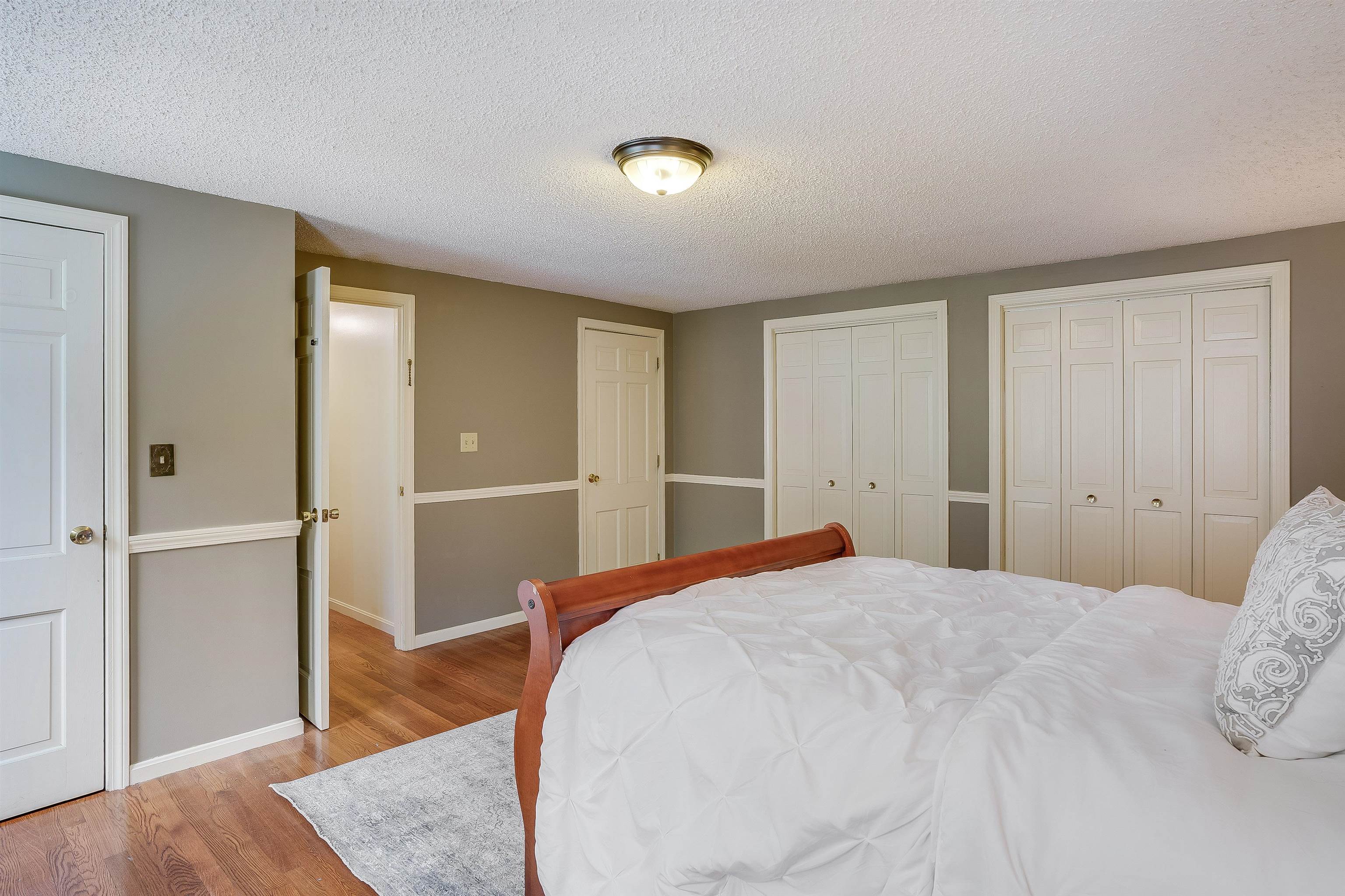 10 Nathaniel Drive