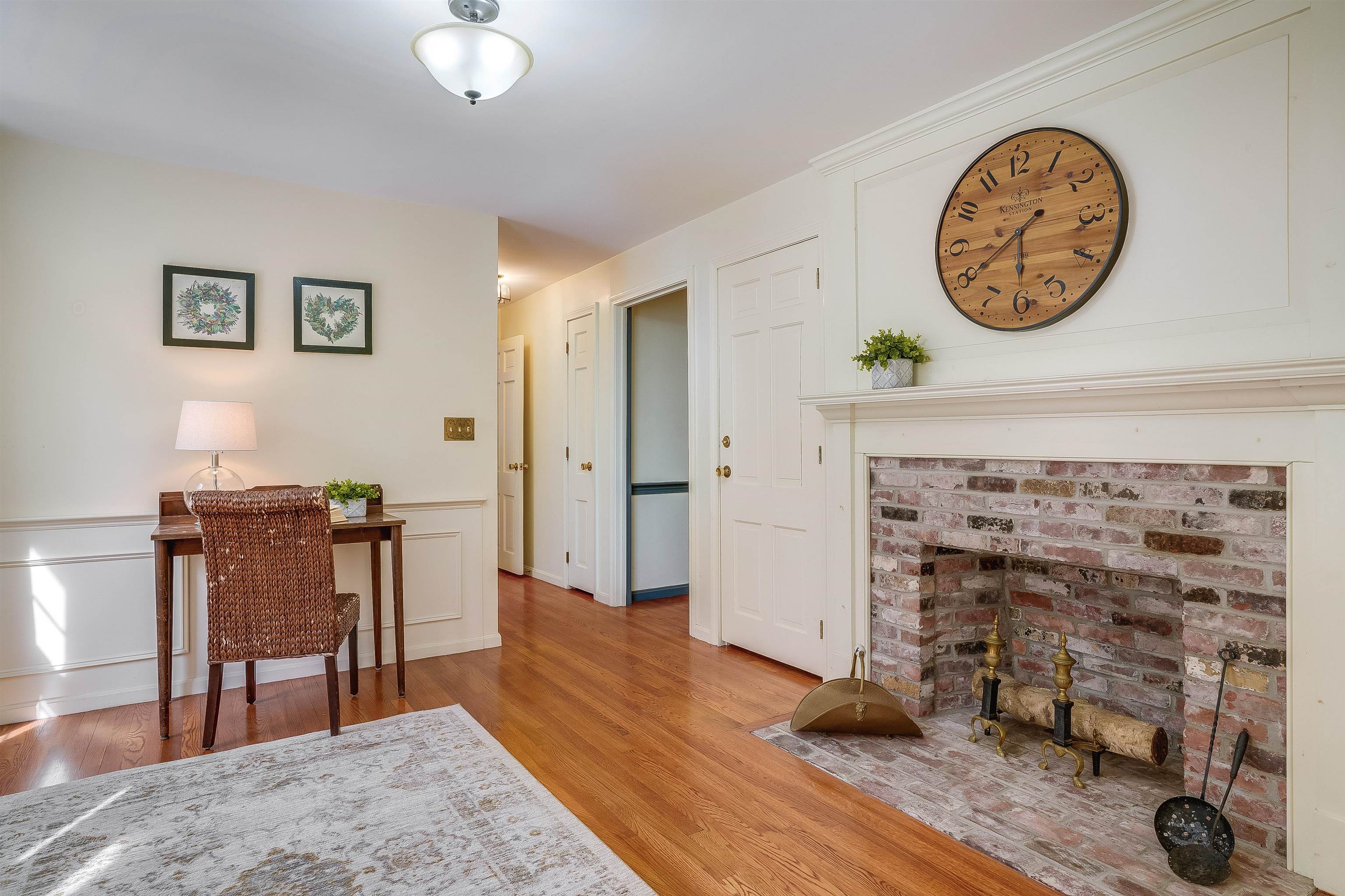 10 Nathaniel Drive