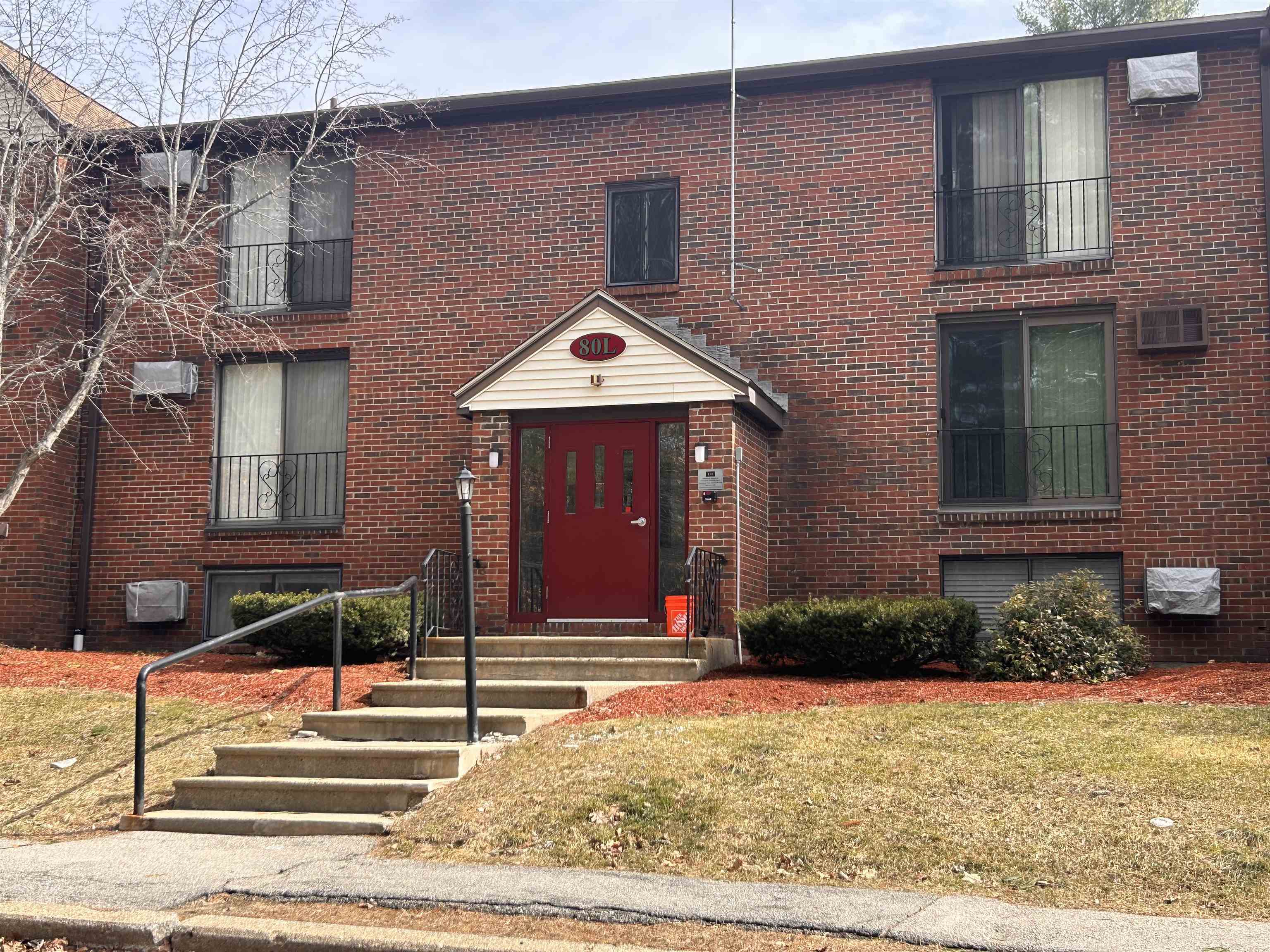 80L English Village Road Unit: 101