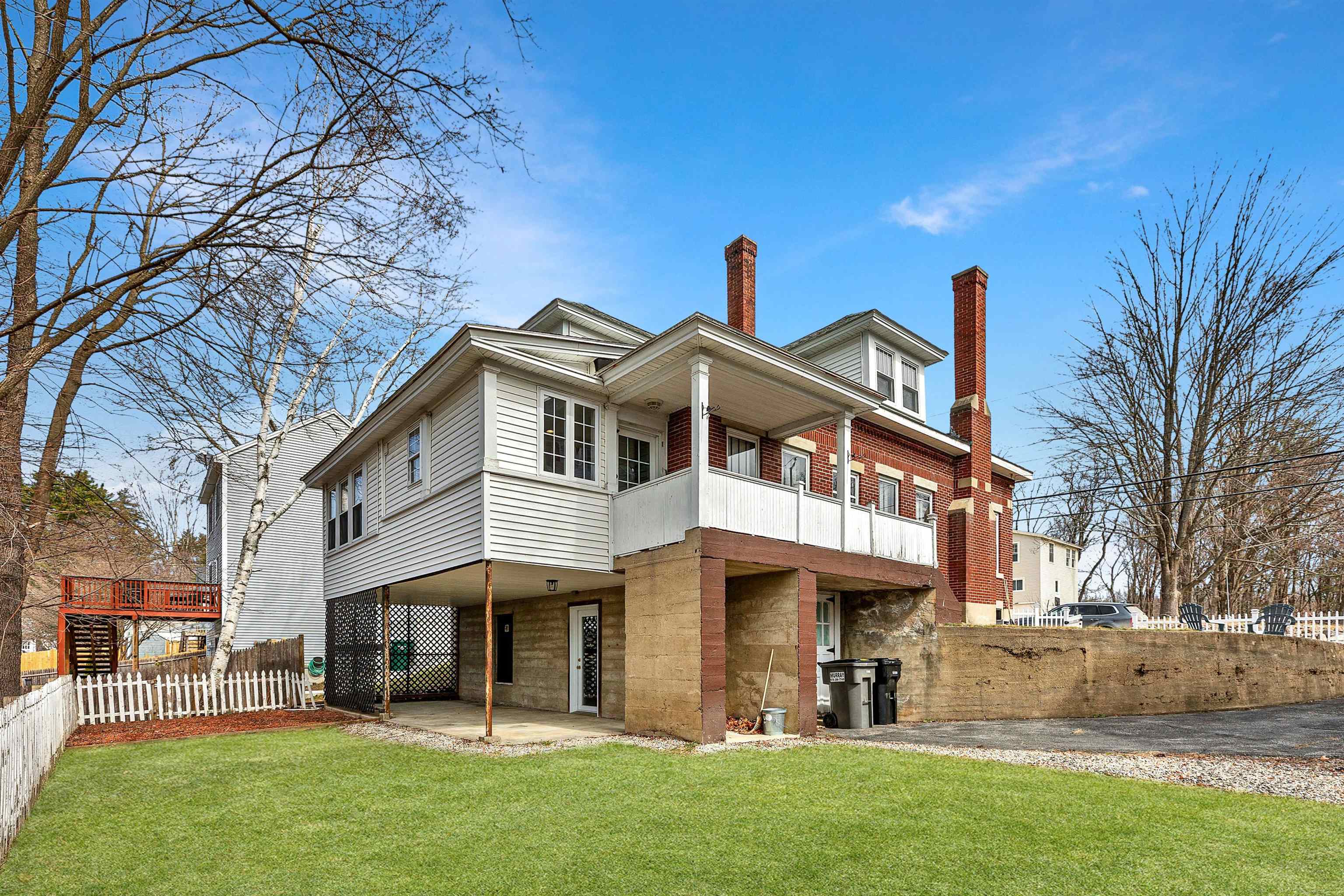 28 Summer Street