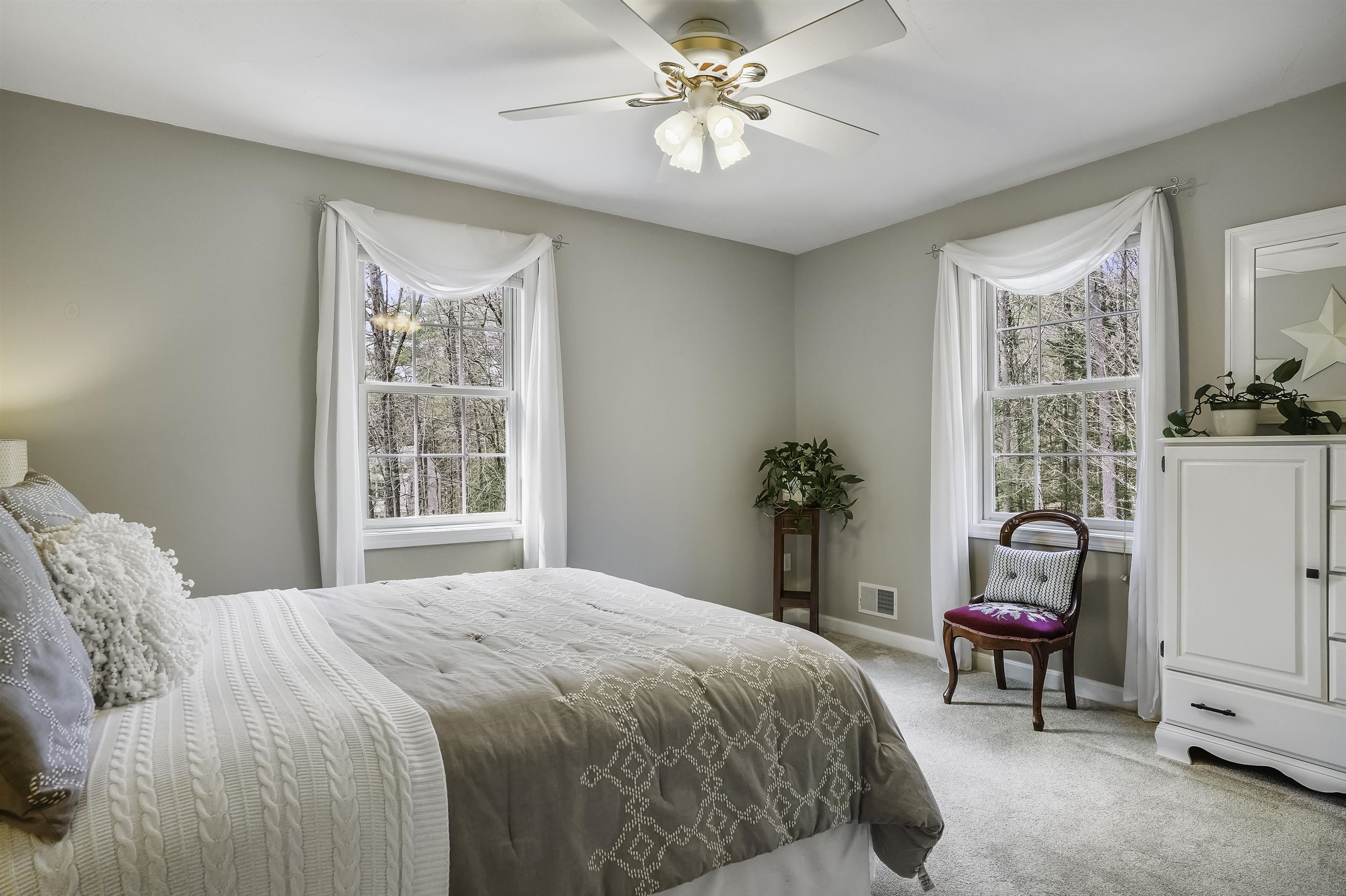 26 Spring Hill Road