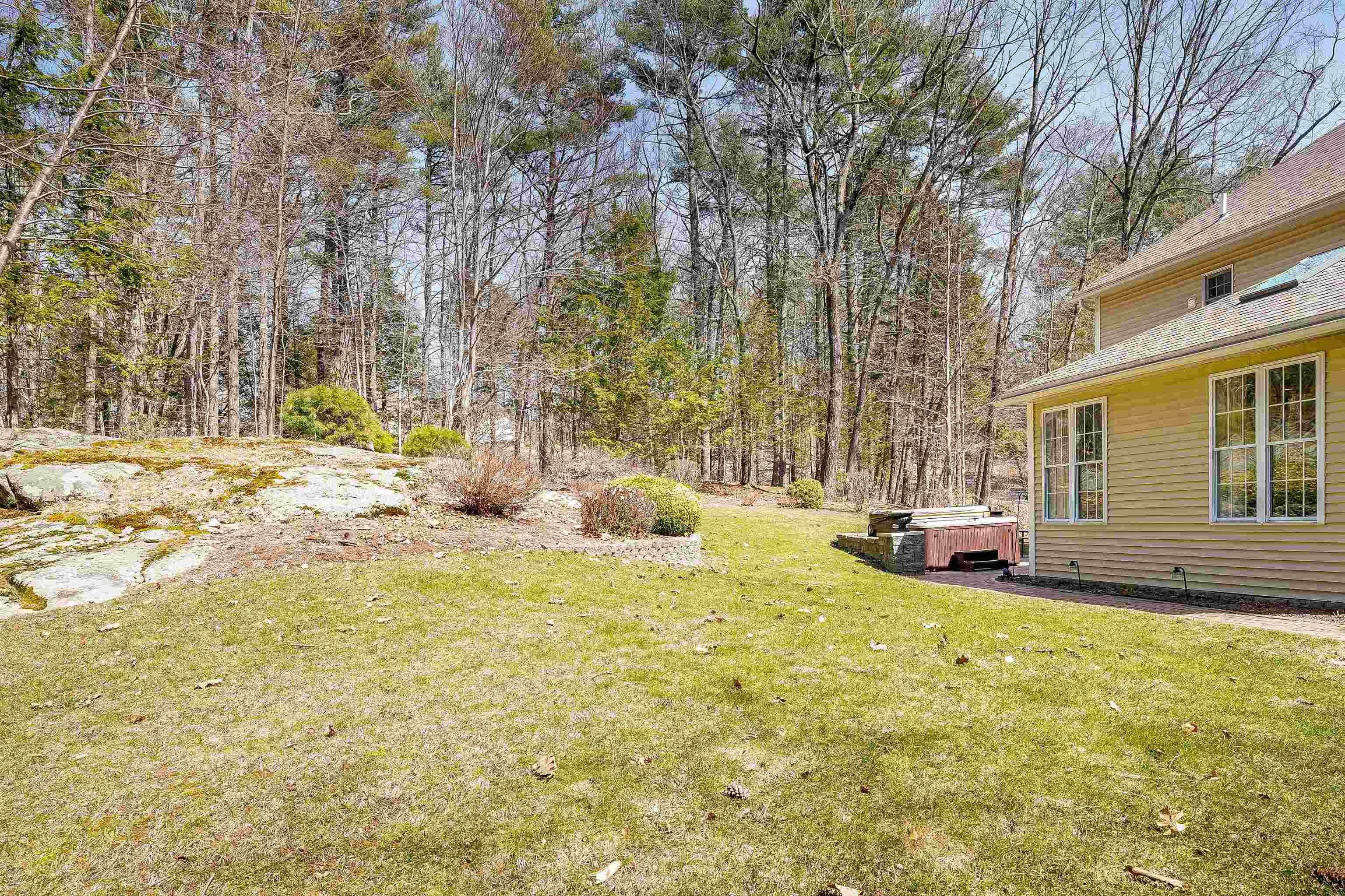 26 Spring Hill Road