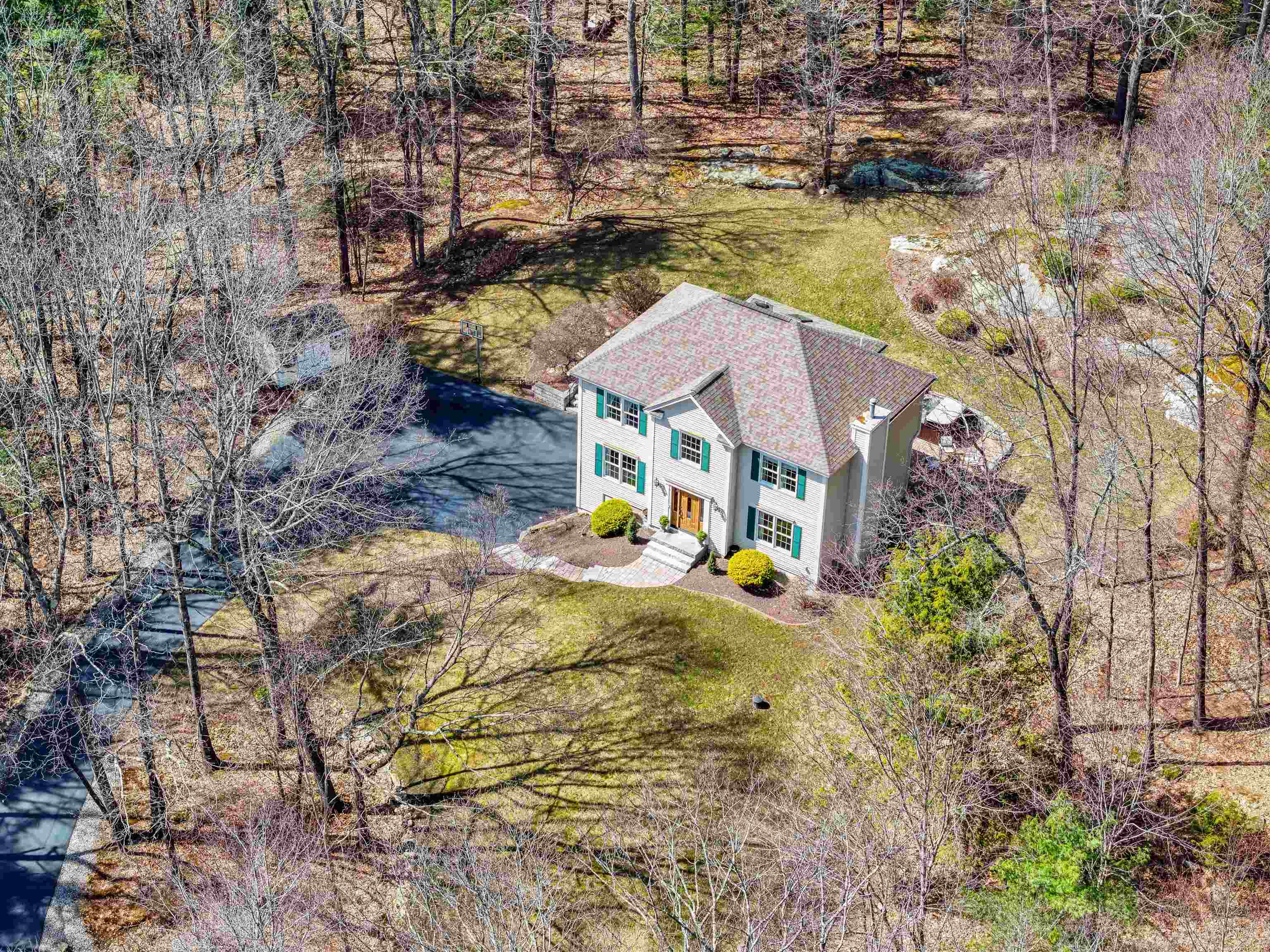 26 Spring Hill Road