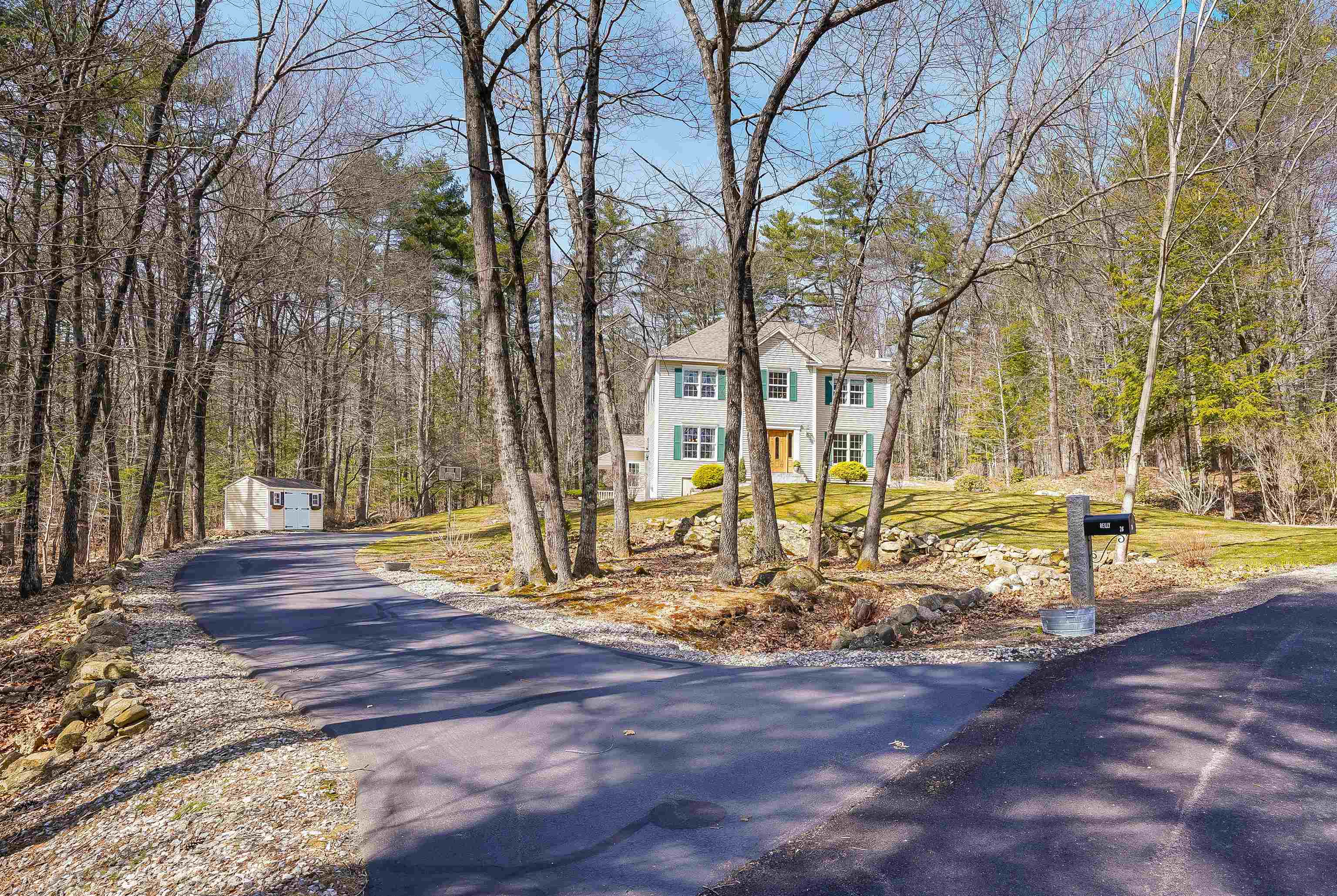 26 Spring Hill Road