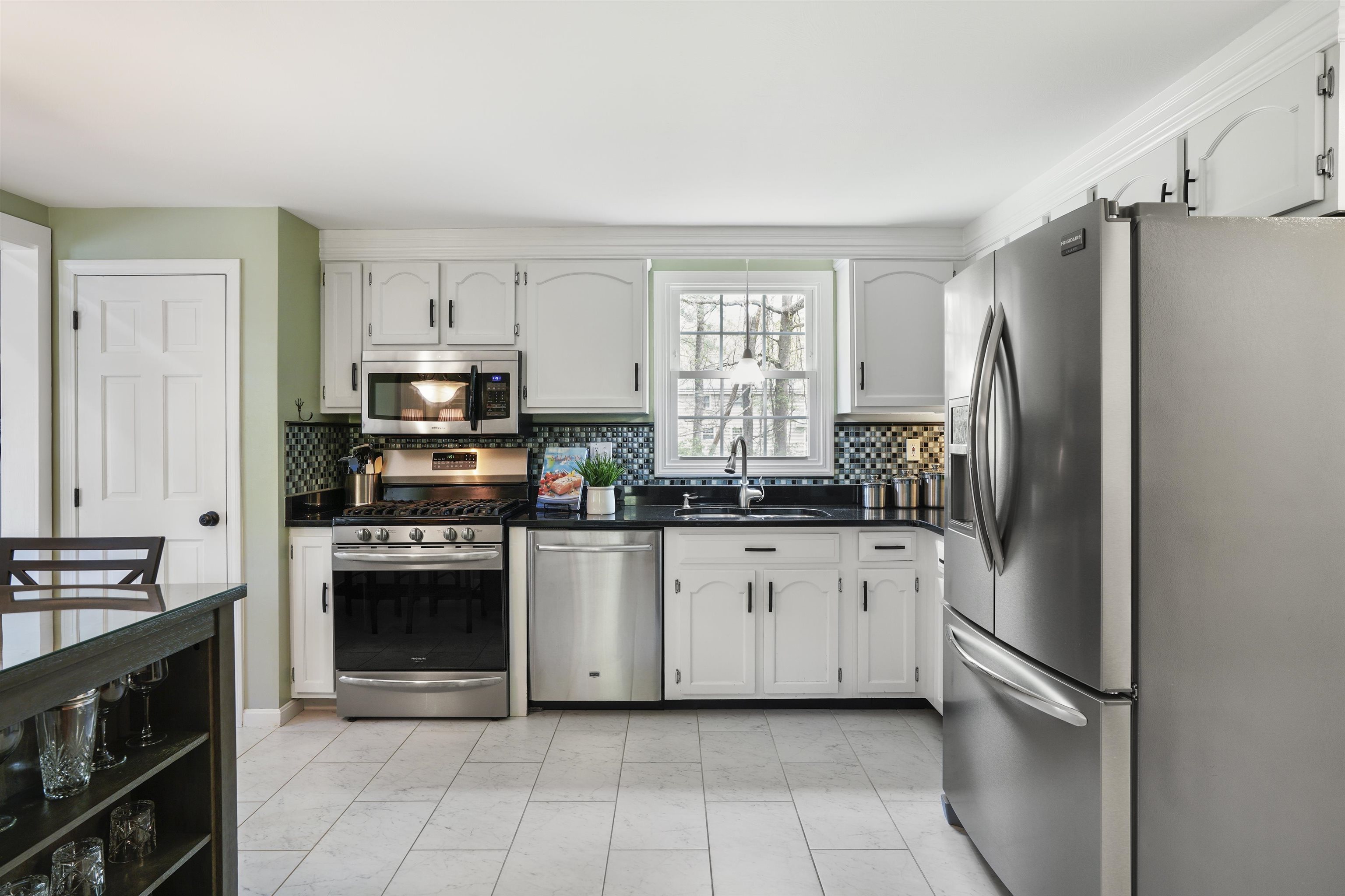 25 Hickory Drive