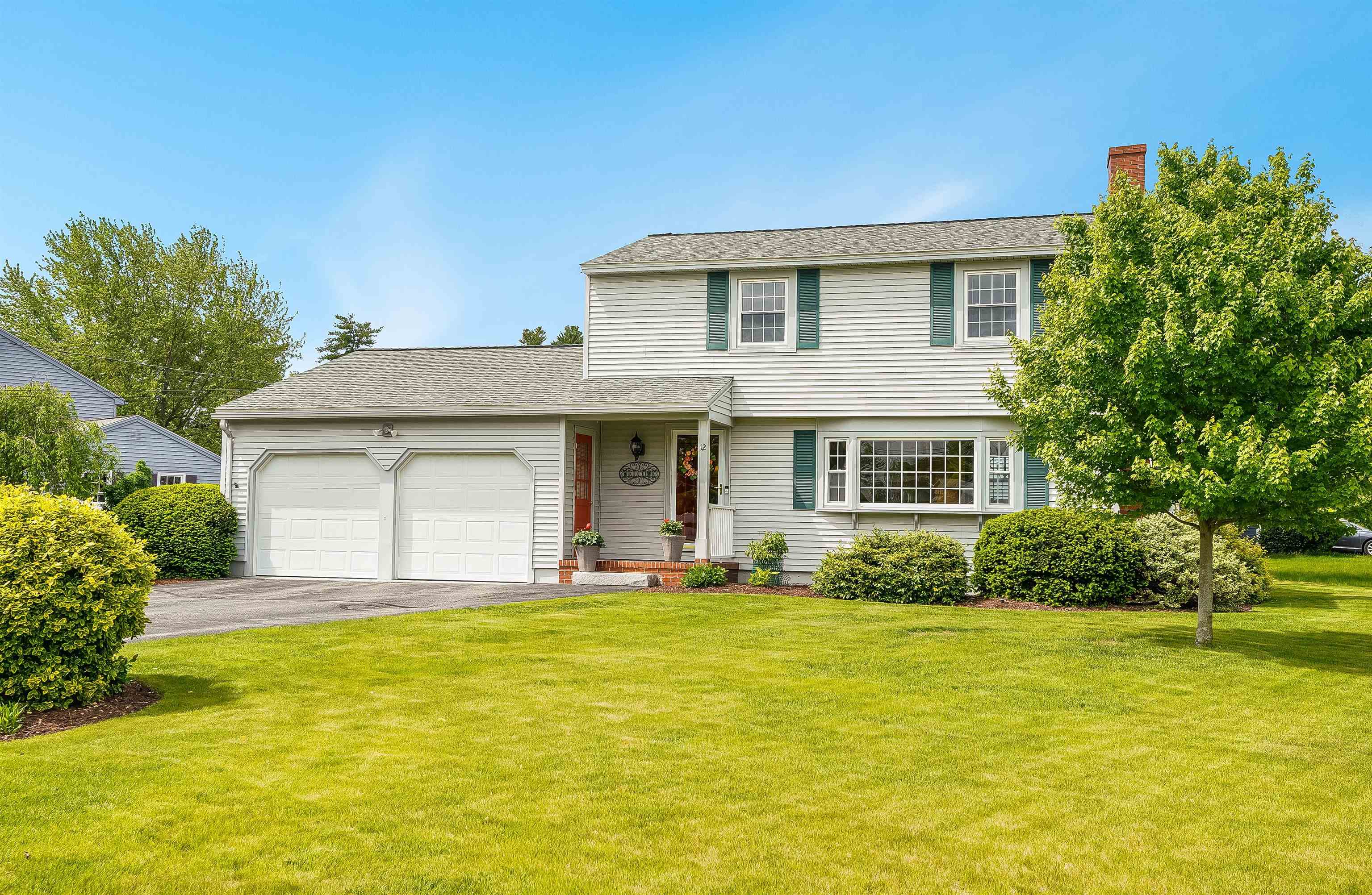12 Columbine Drive