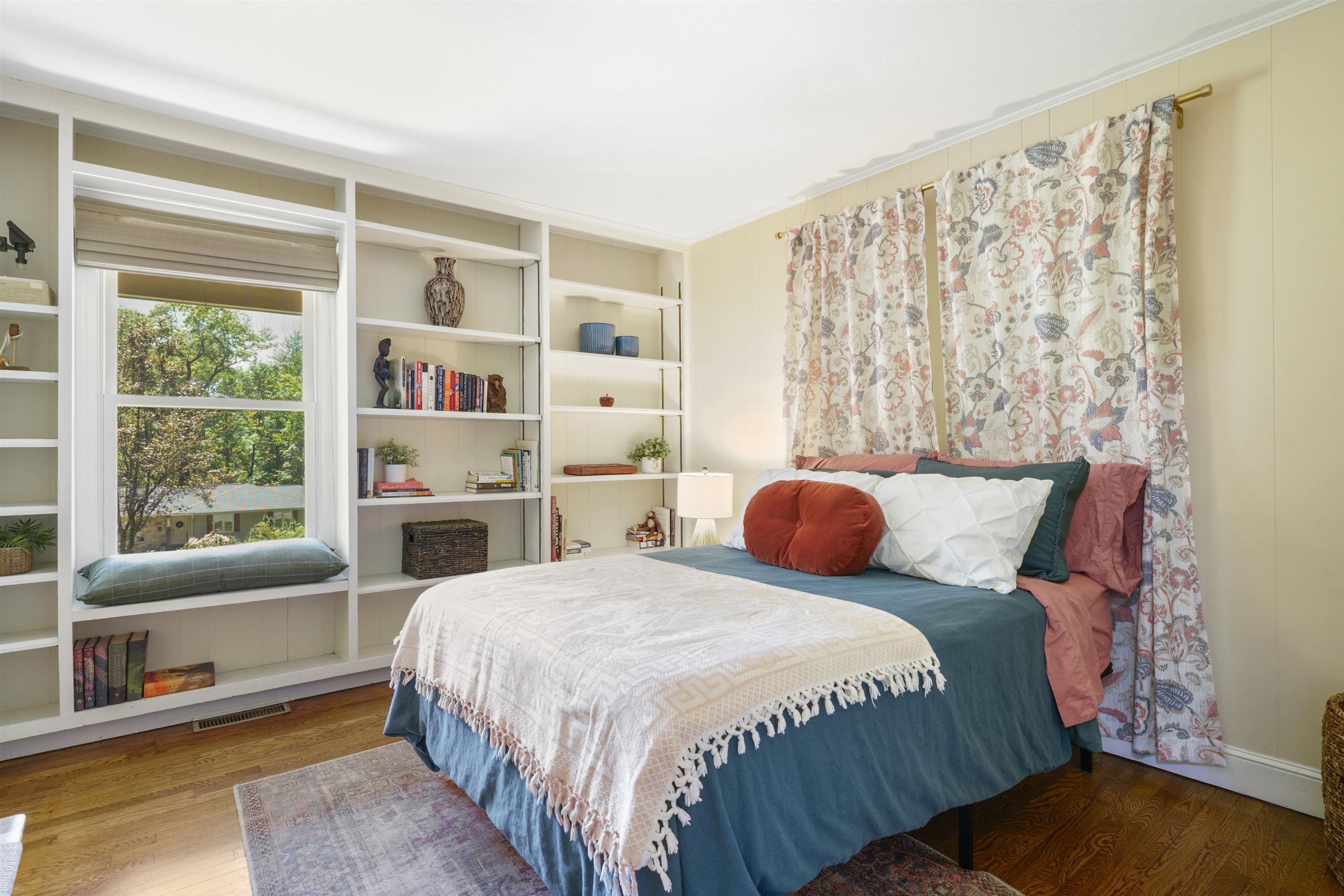12 Hemlock Hill Road