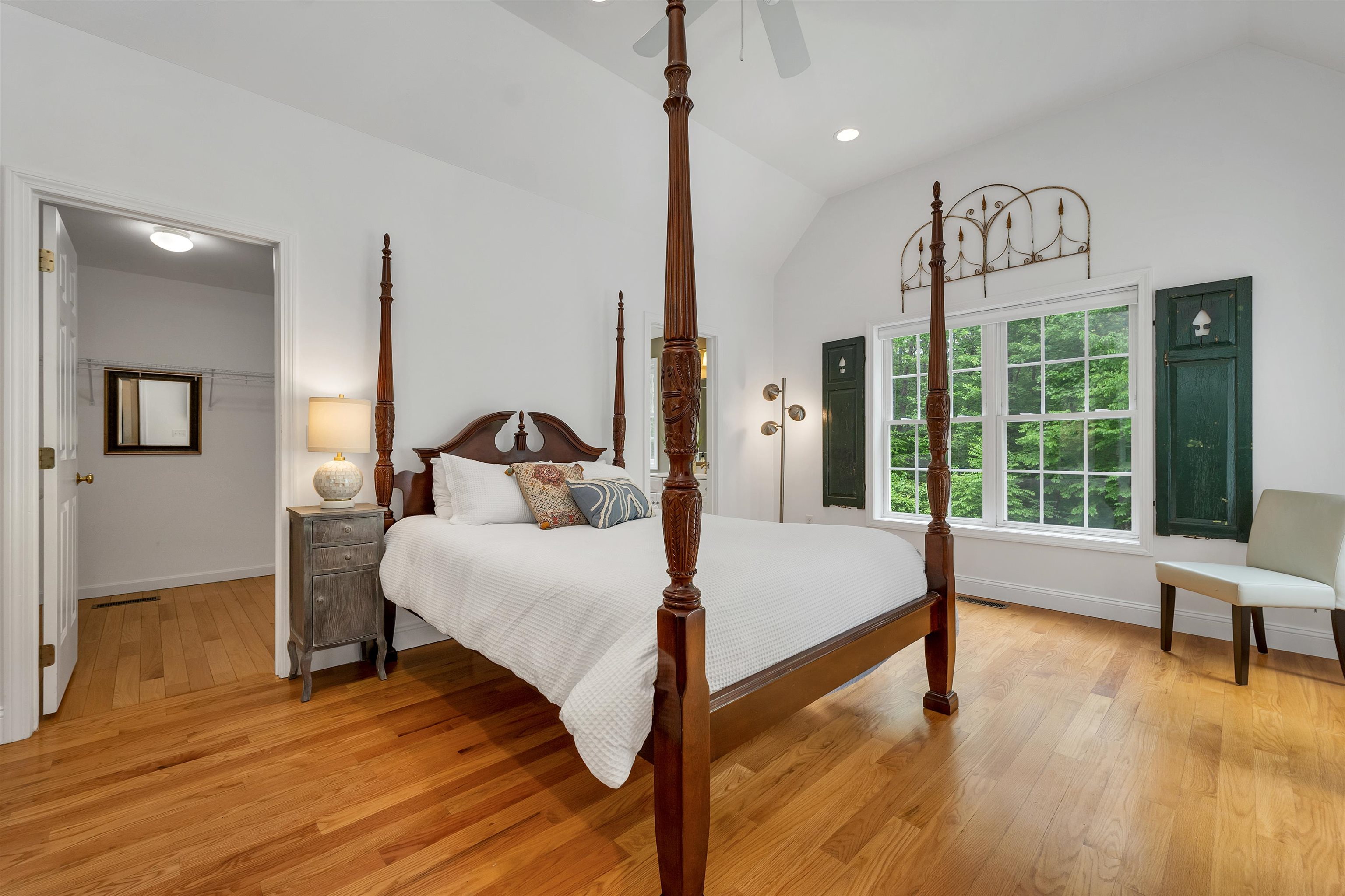 15 Largo Knoll