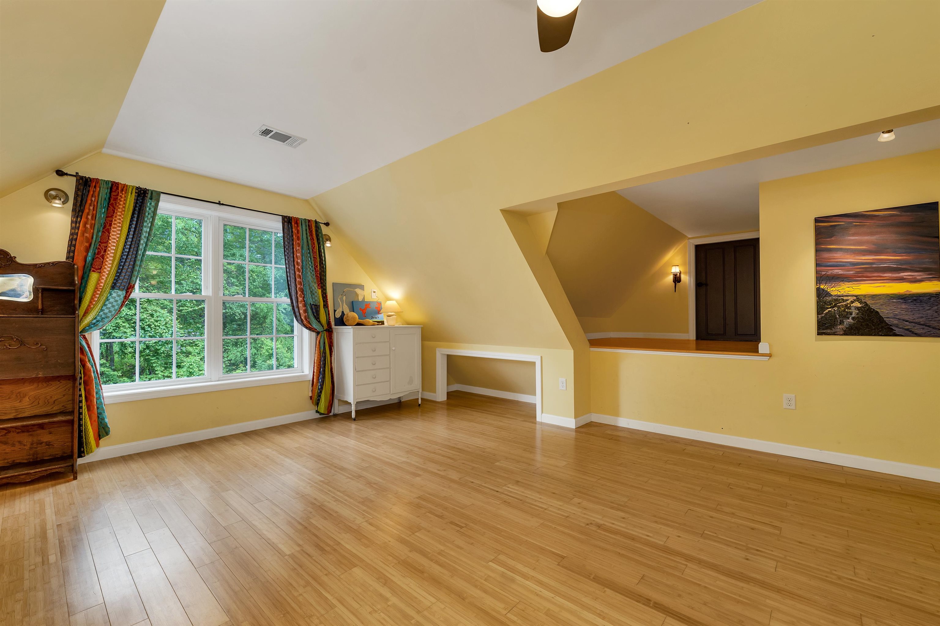 15 Largo Knoll