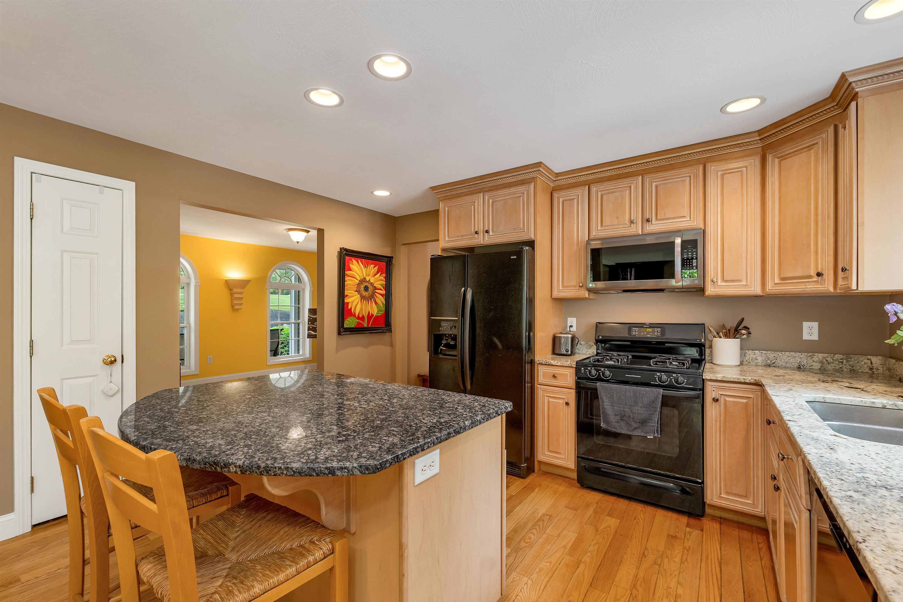15 Largo Knoll