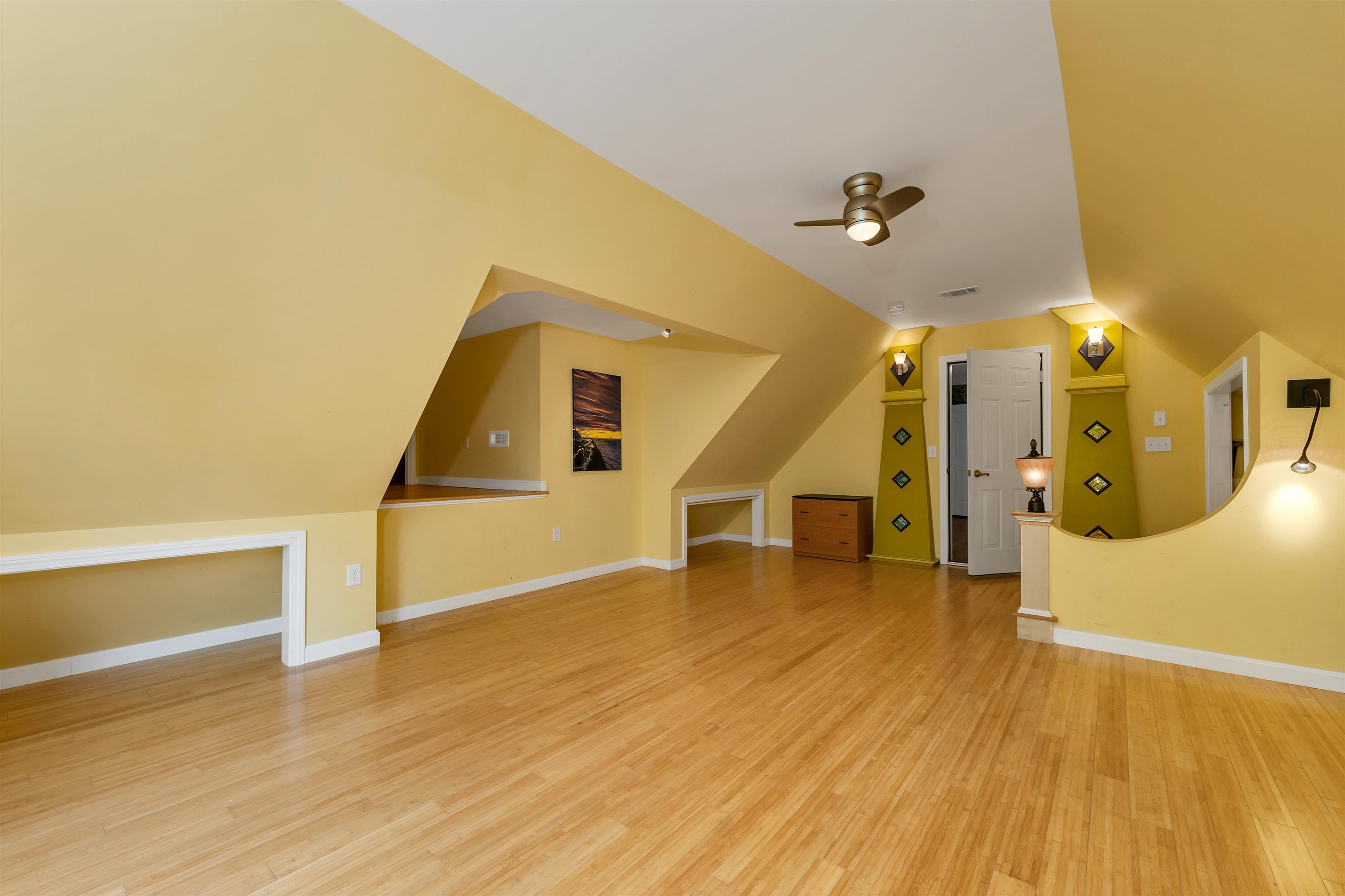 15 Largo Knoll