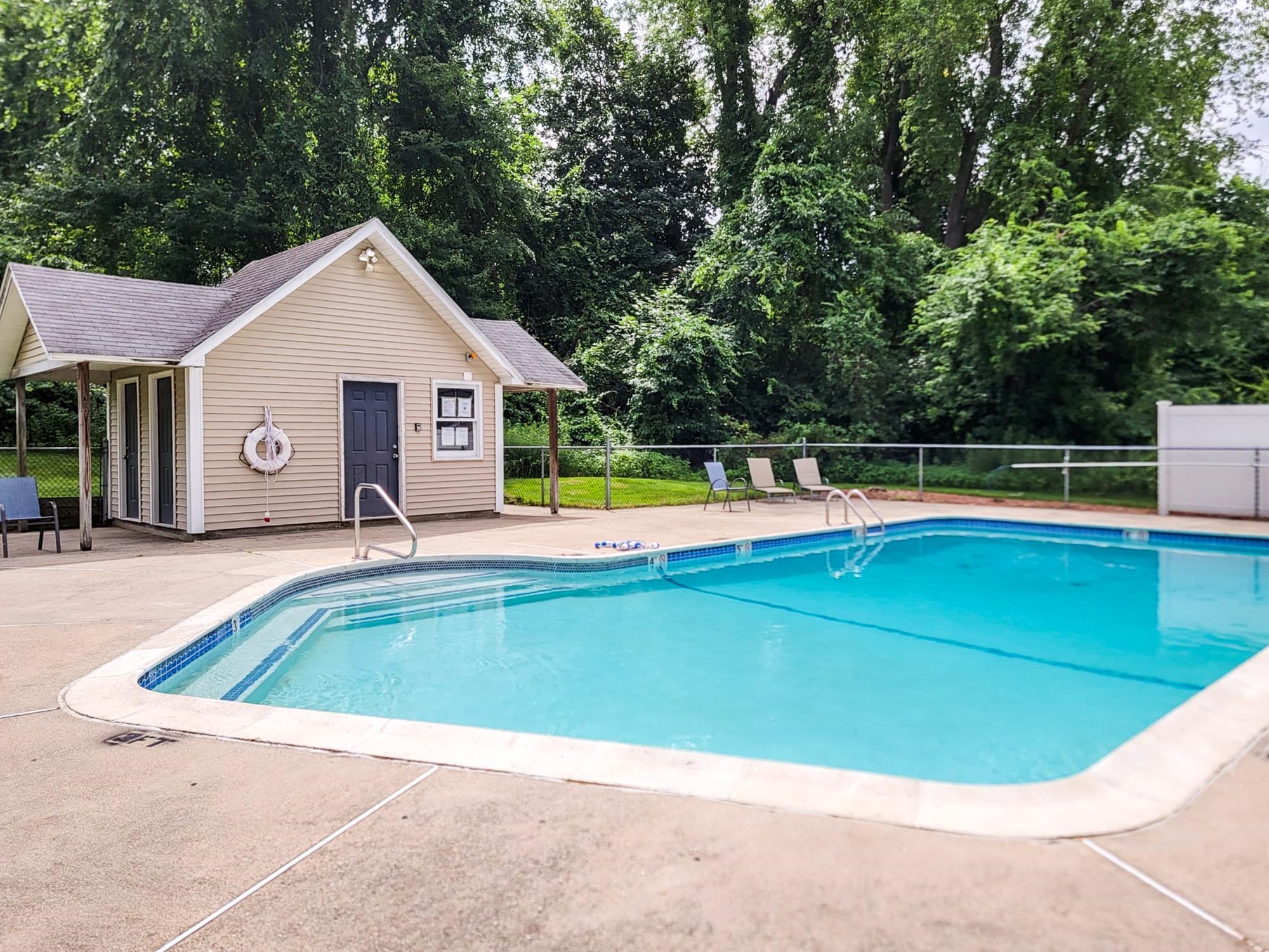 33 Willow Creek Drive