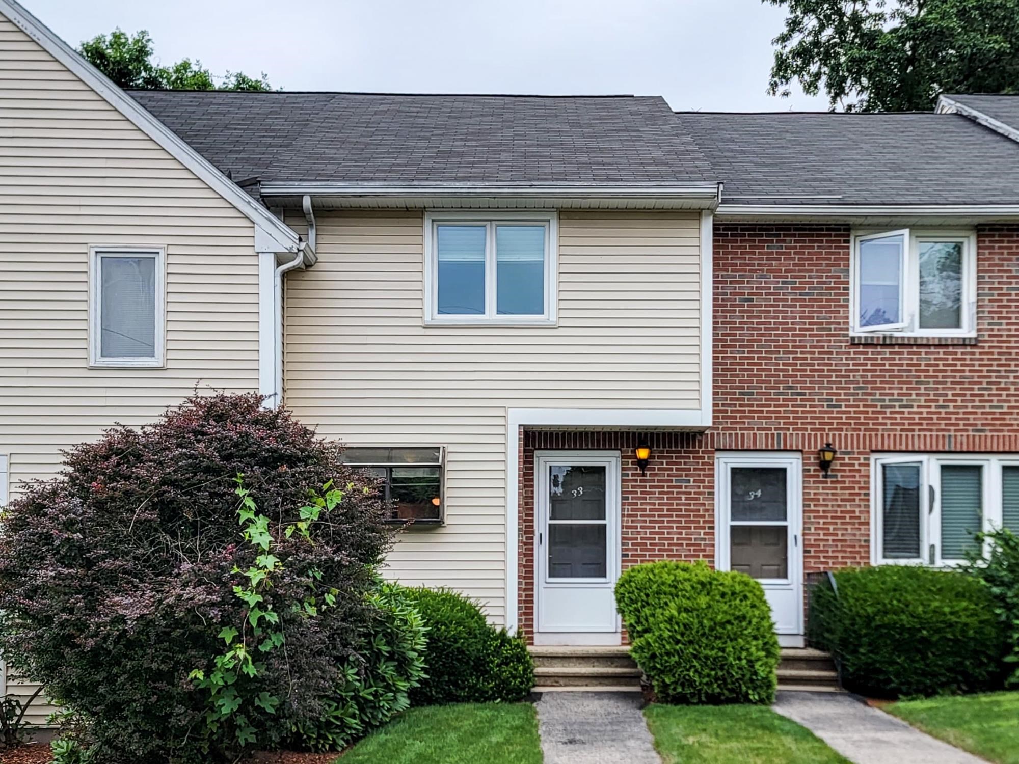 33 Willow Creek Drive