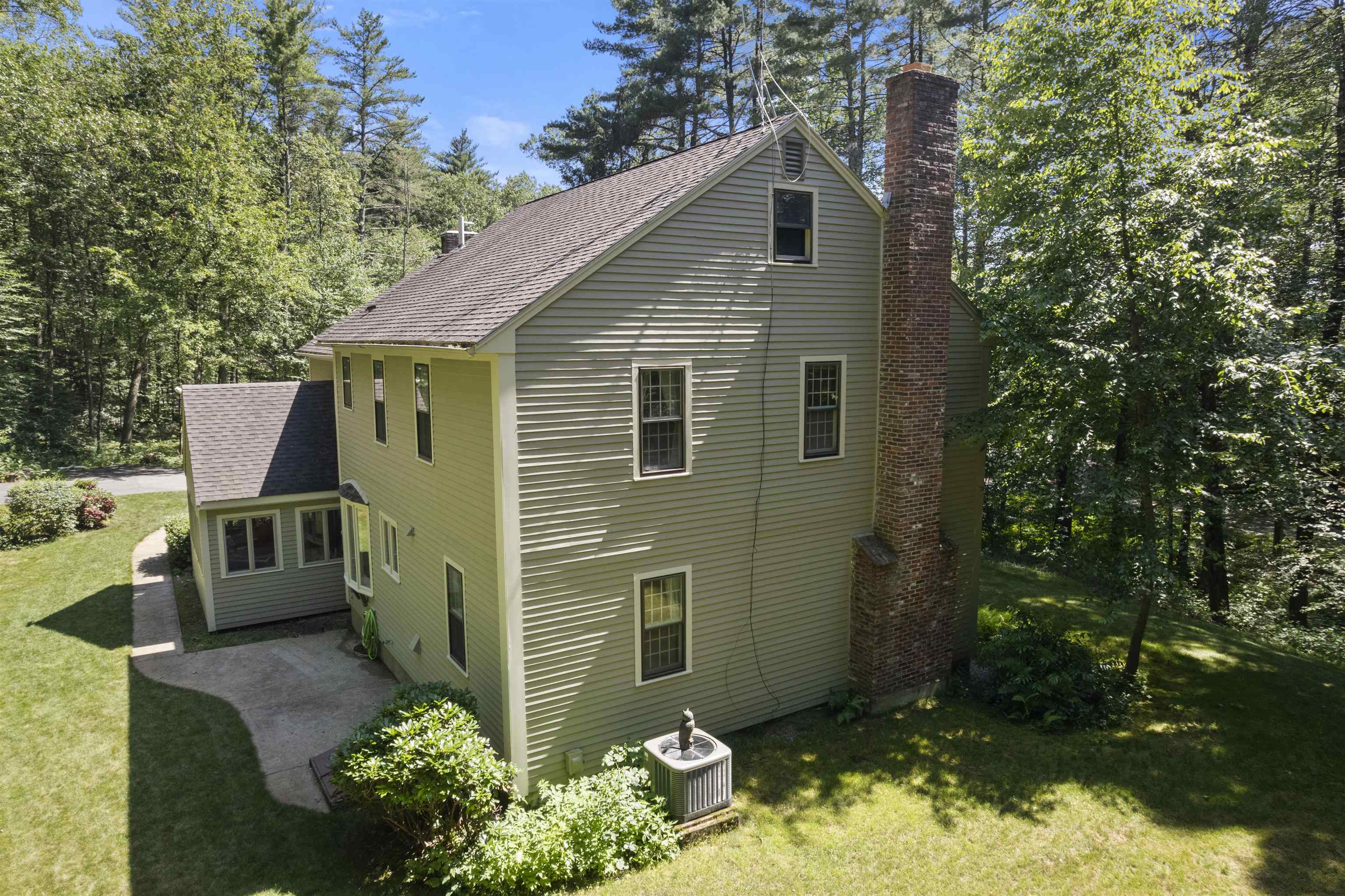 13 Storybrook Lane