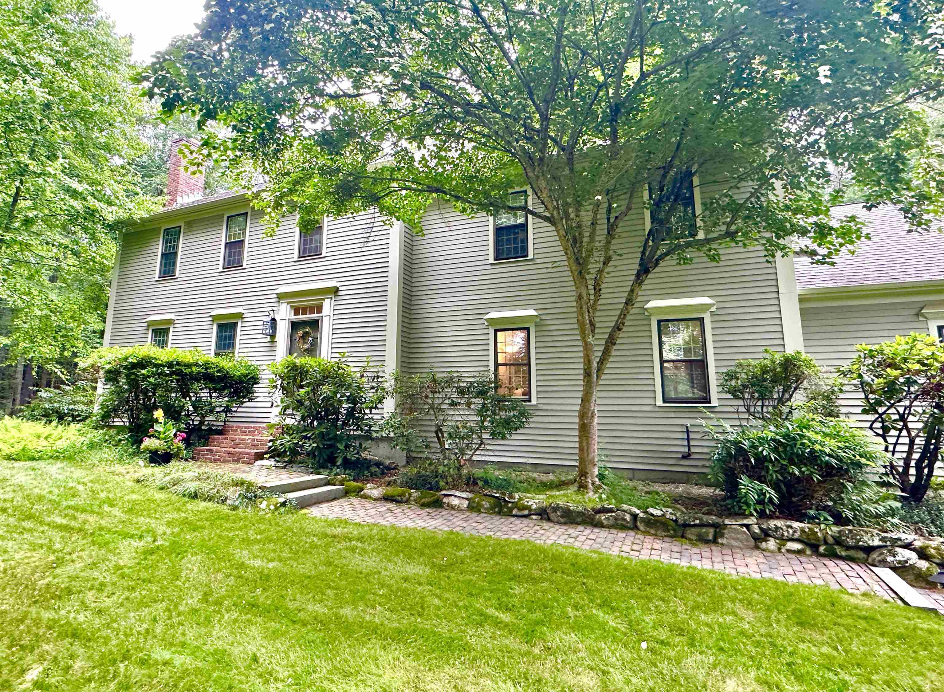 13 Storybrook Lane