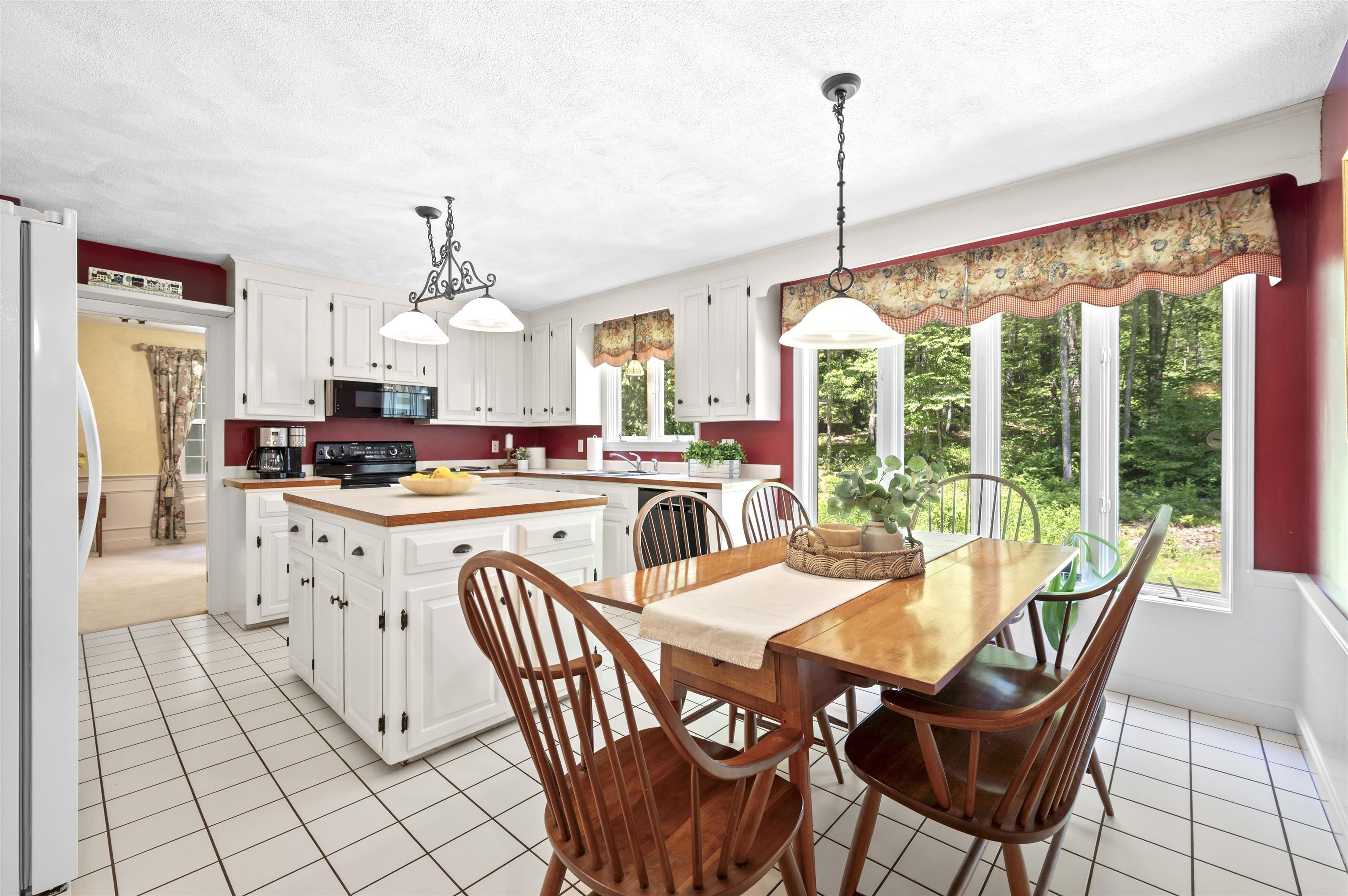 13 Storybrook Lane