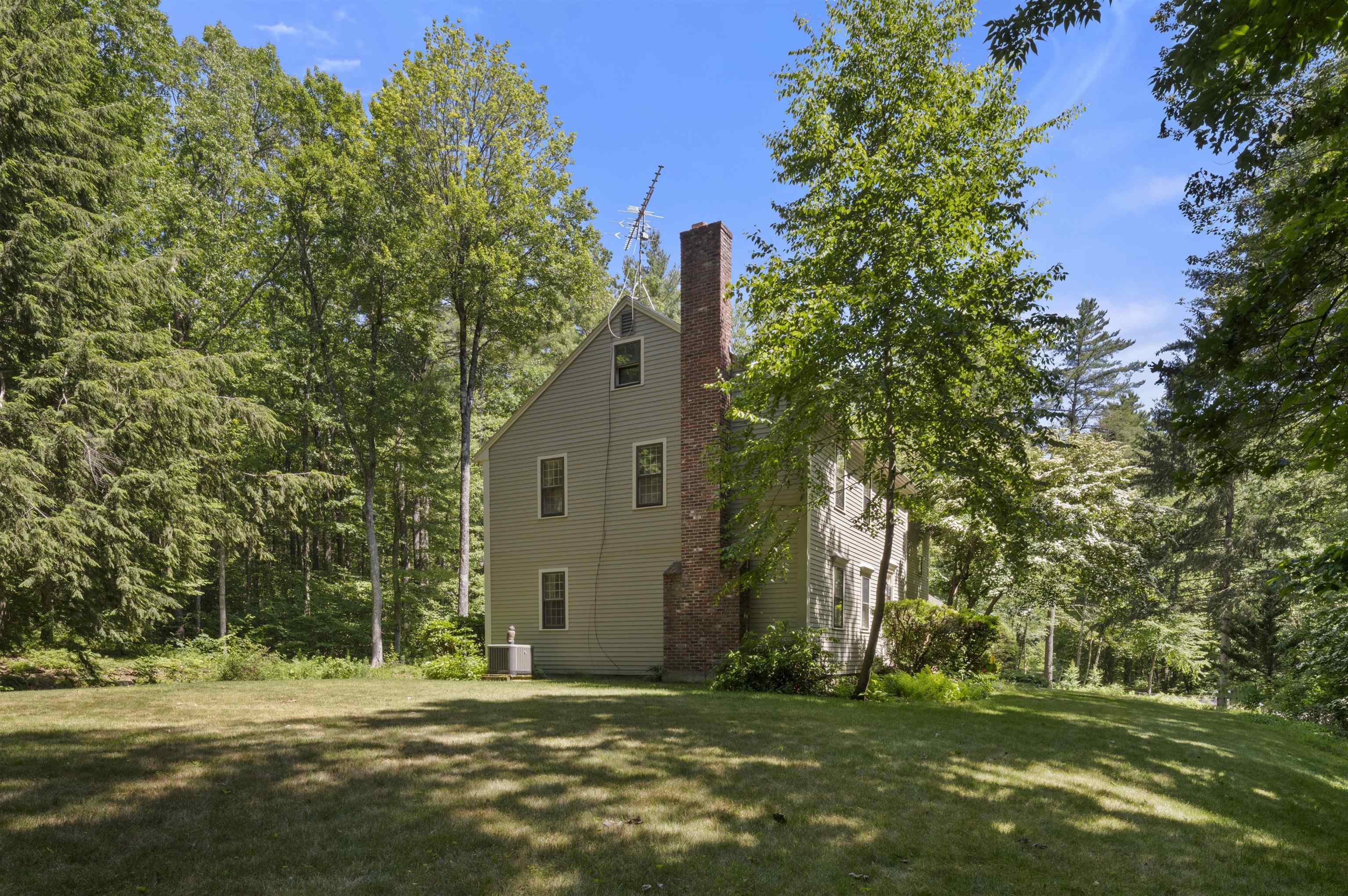 13 Storybrook Lane