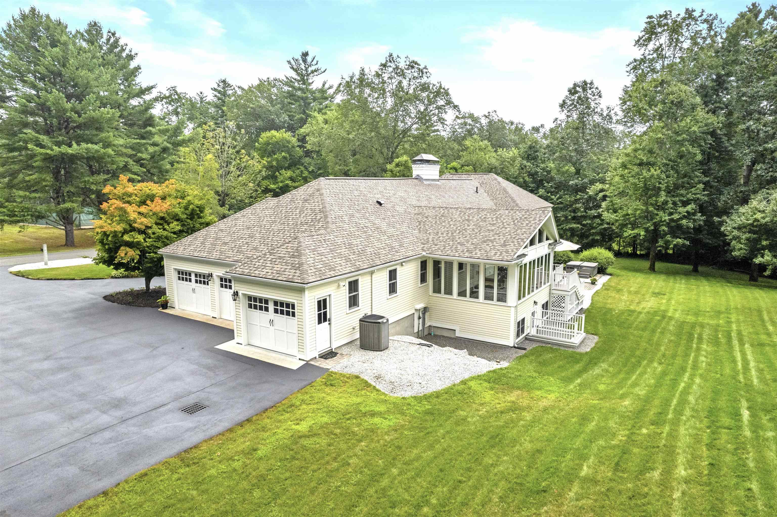 20 Martingale Road