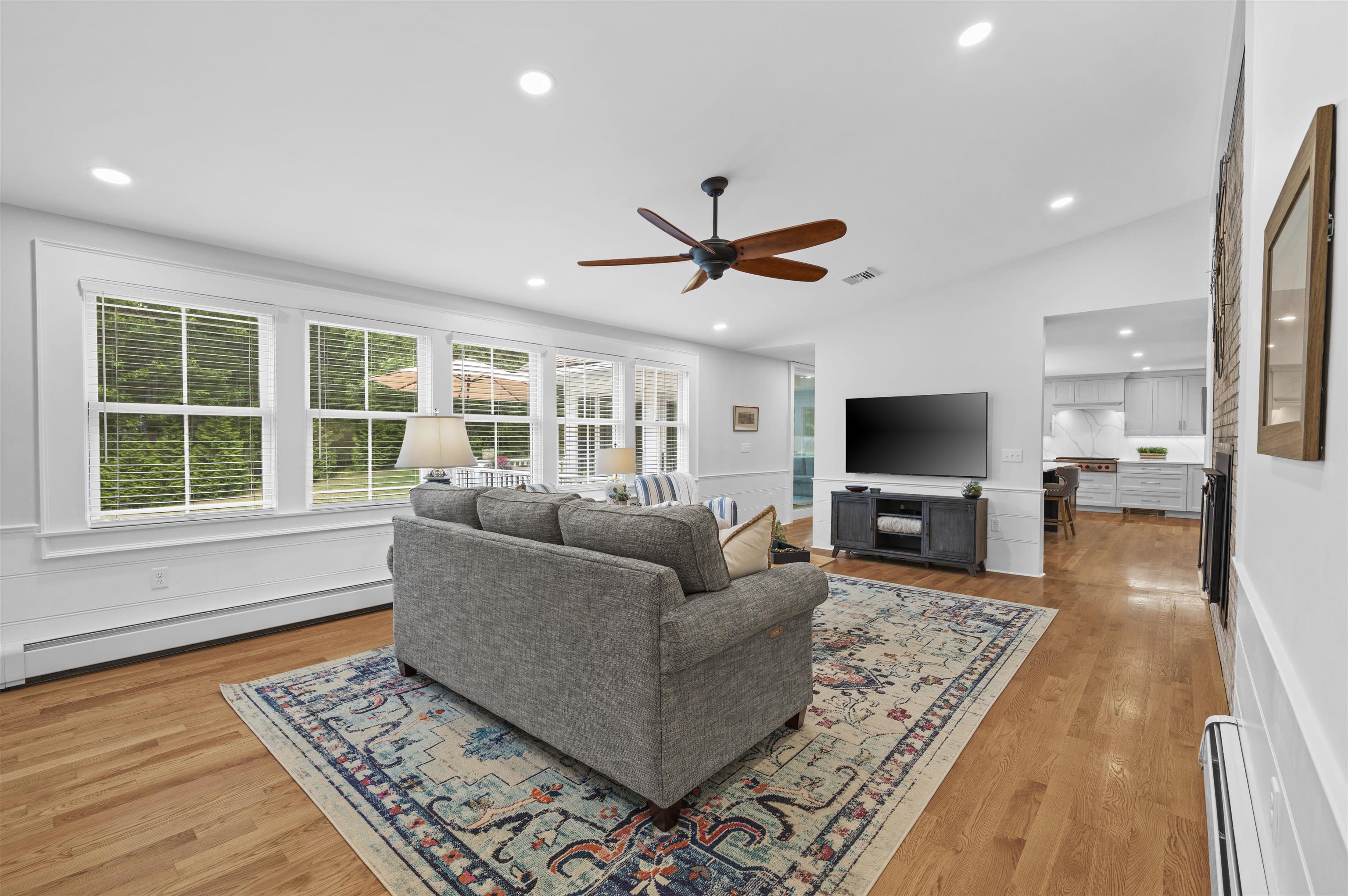 20 Martingale Road