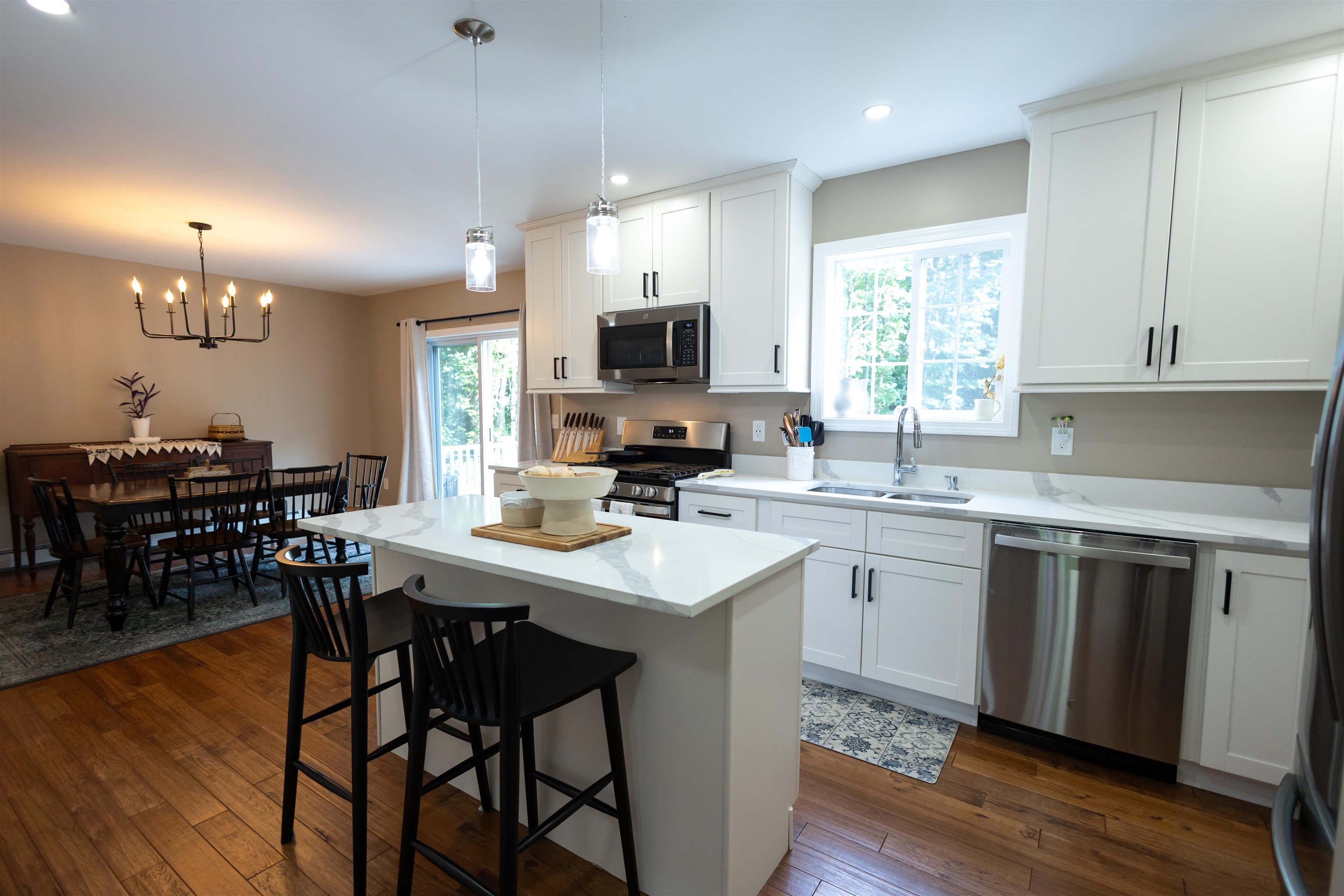 44 Sandogardy Pond Road