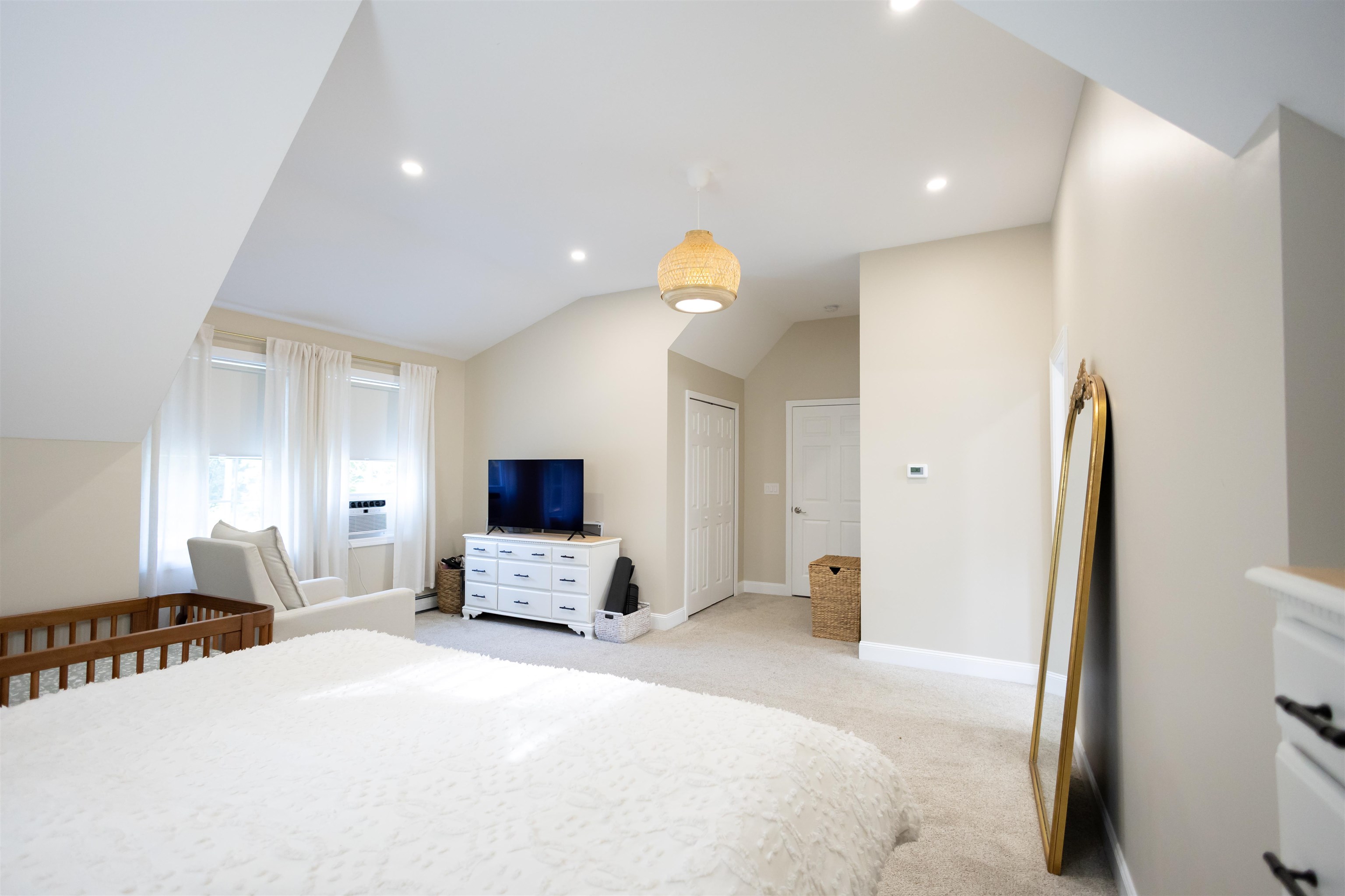 44 Sandogardy Pond Road