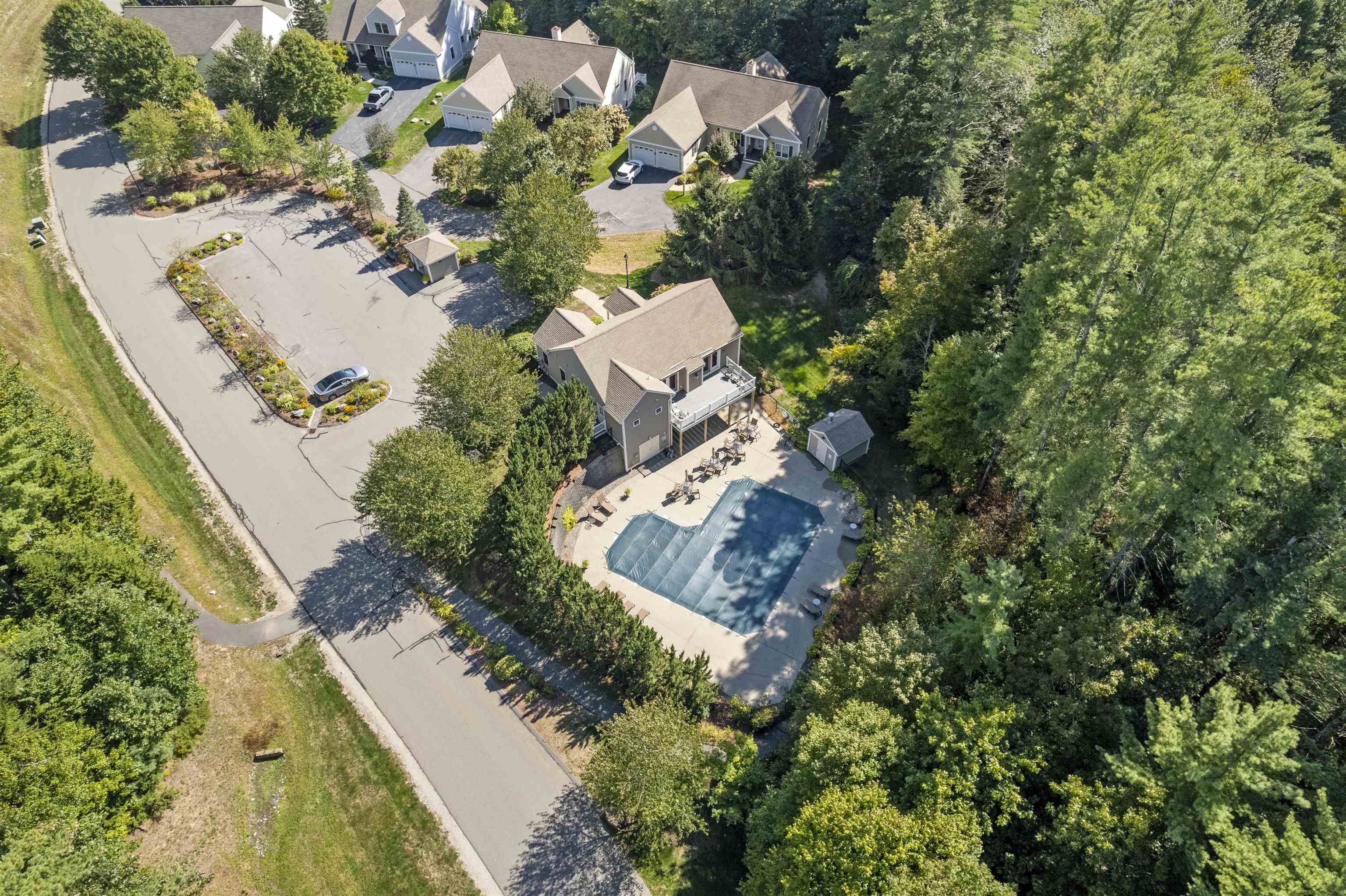3 Glen Court