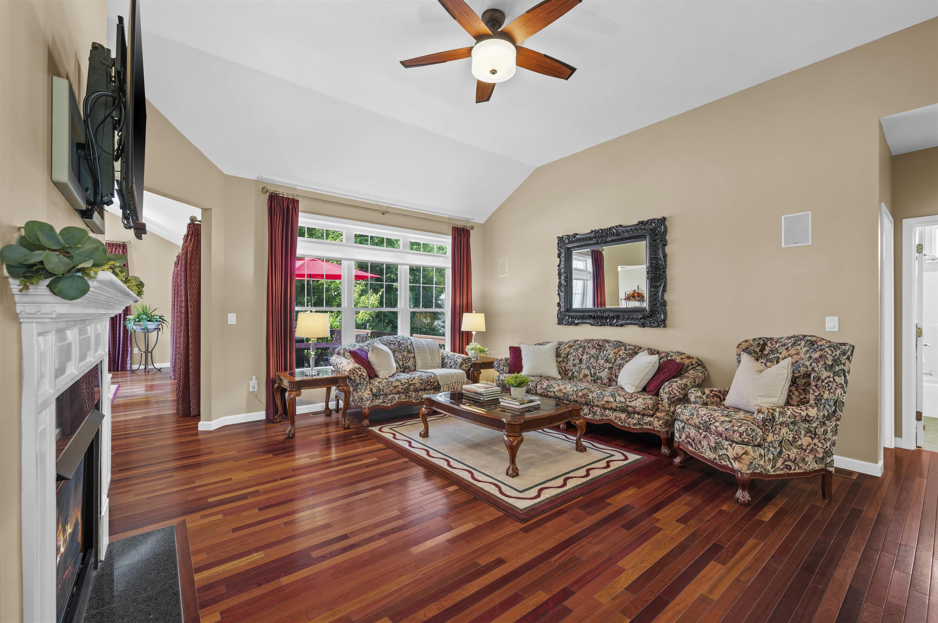 3 Glen Court
