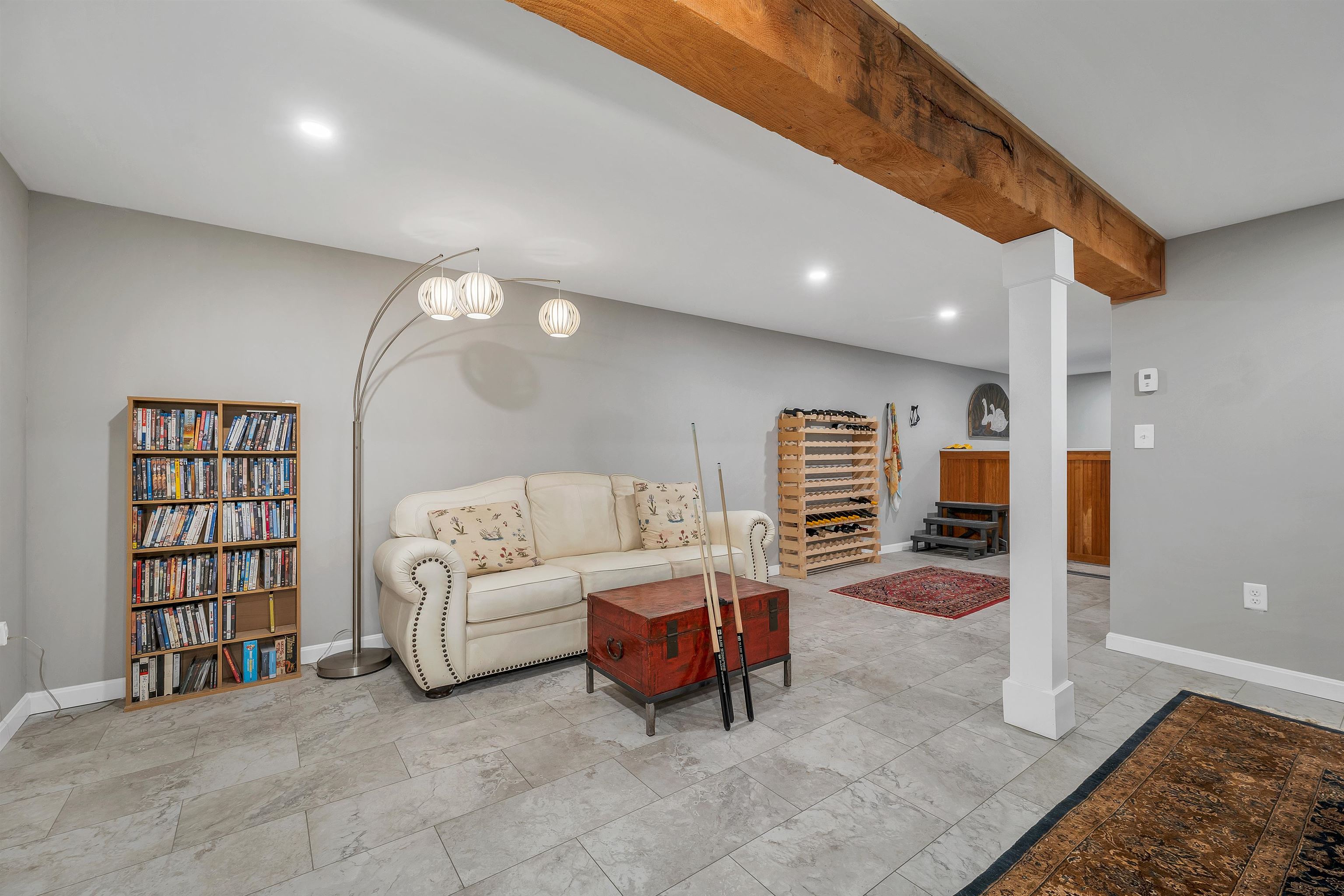 325 Burton Highway