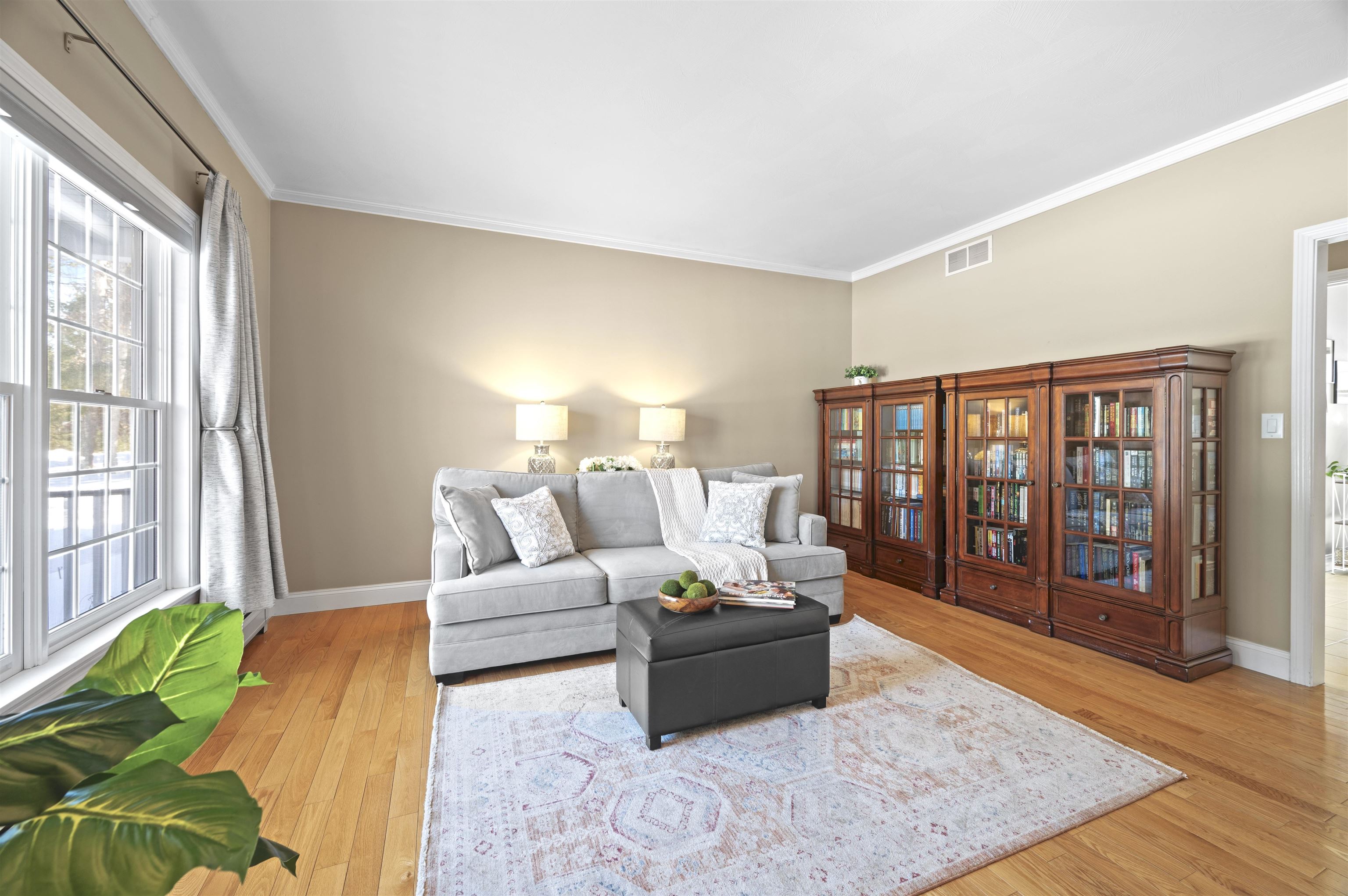 5 Monticello Drive