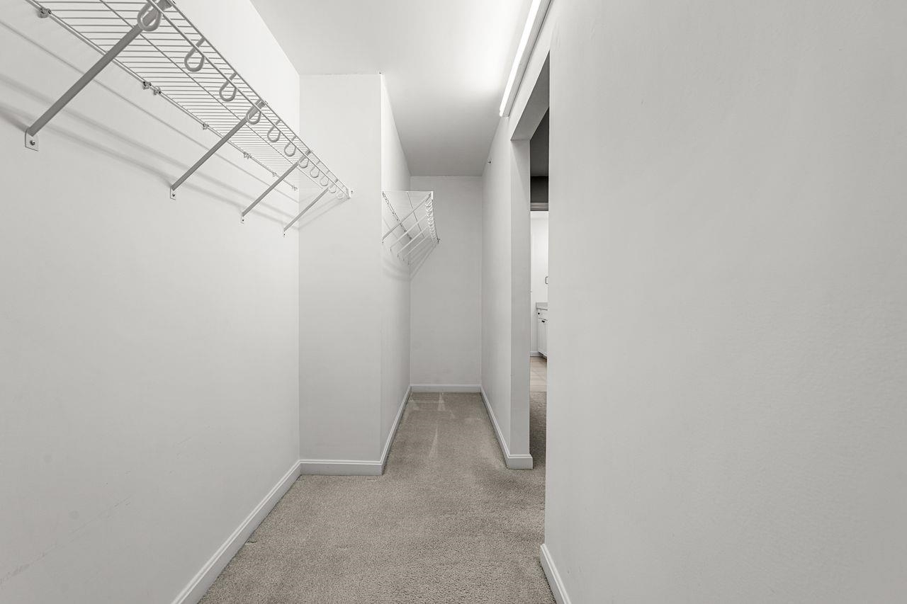 211 Woodview Way