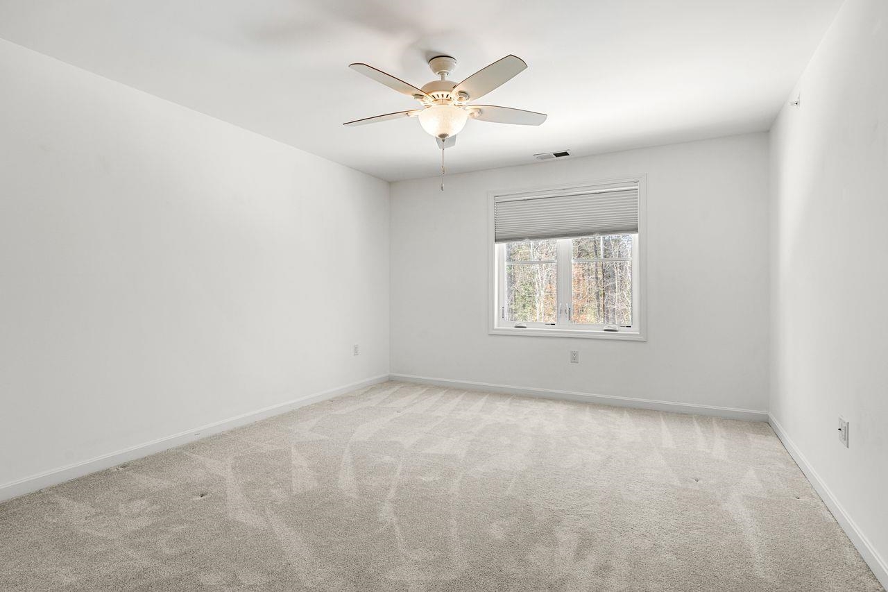 211 Woodview Way