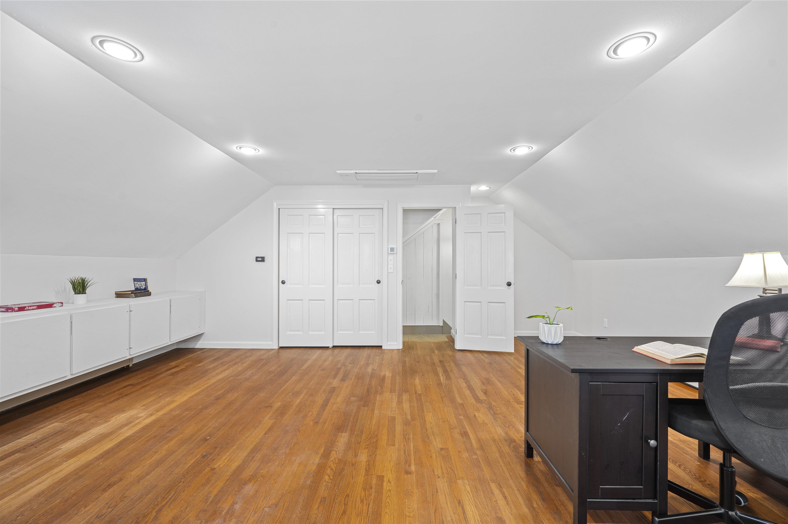 12 Candlewood Drive