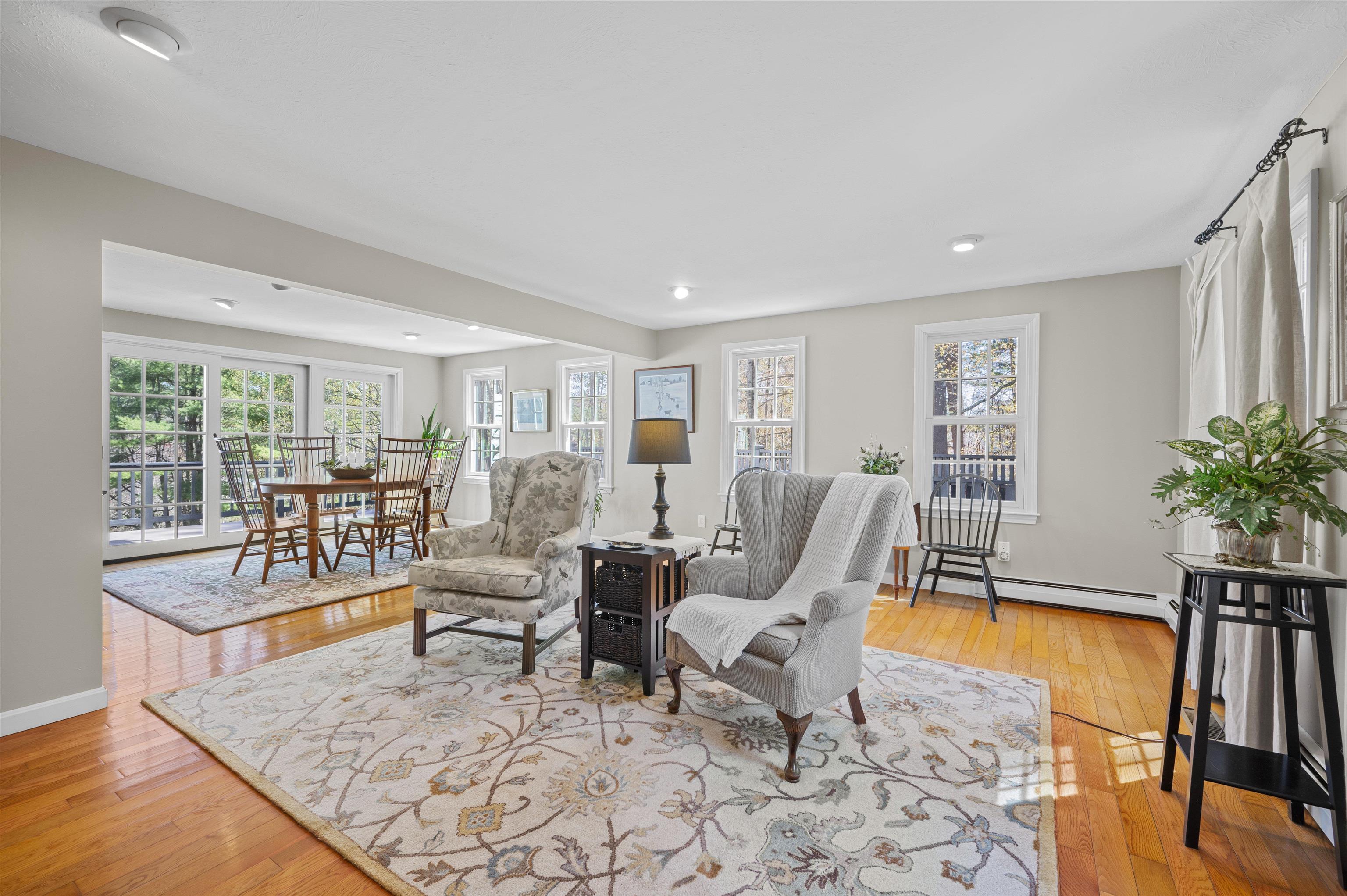 12 Candlewood Drive