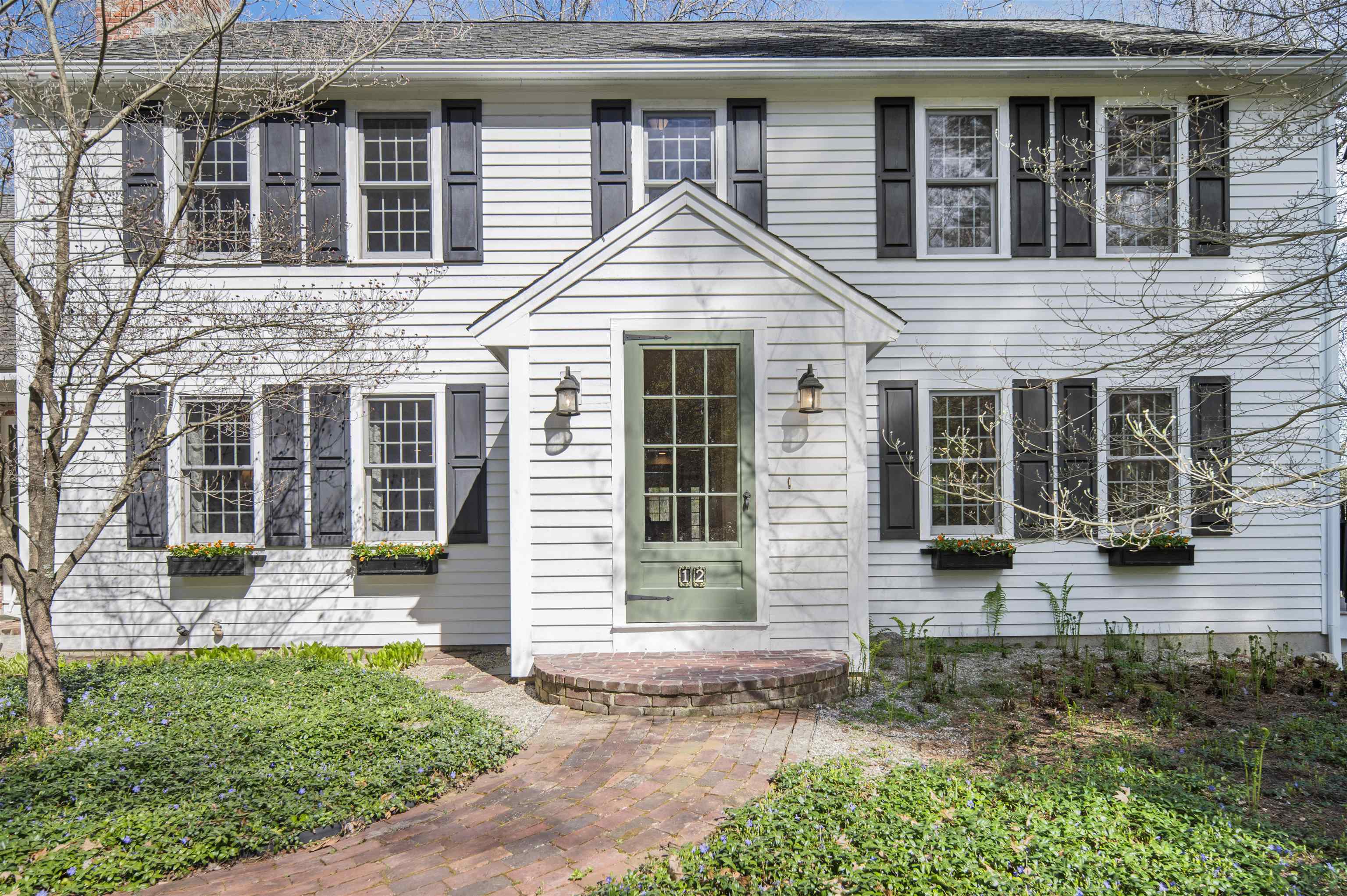 12 Candlewood Drive
