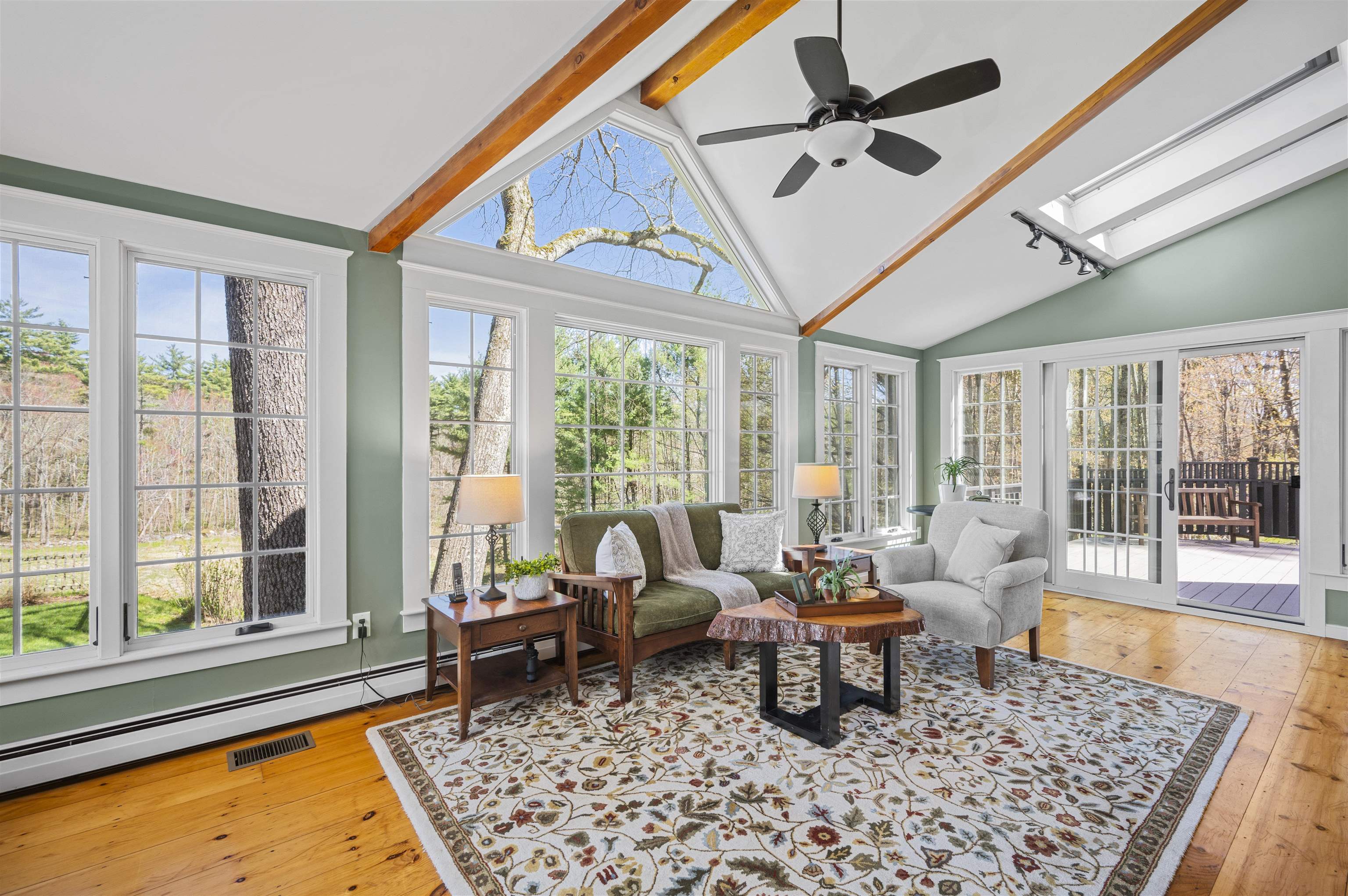 12 Candlewood Drive