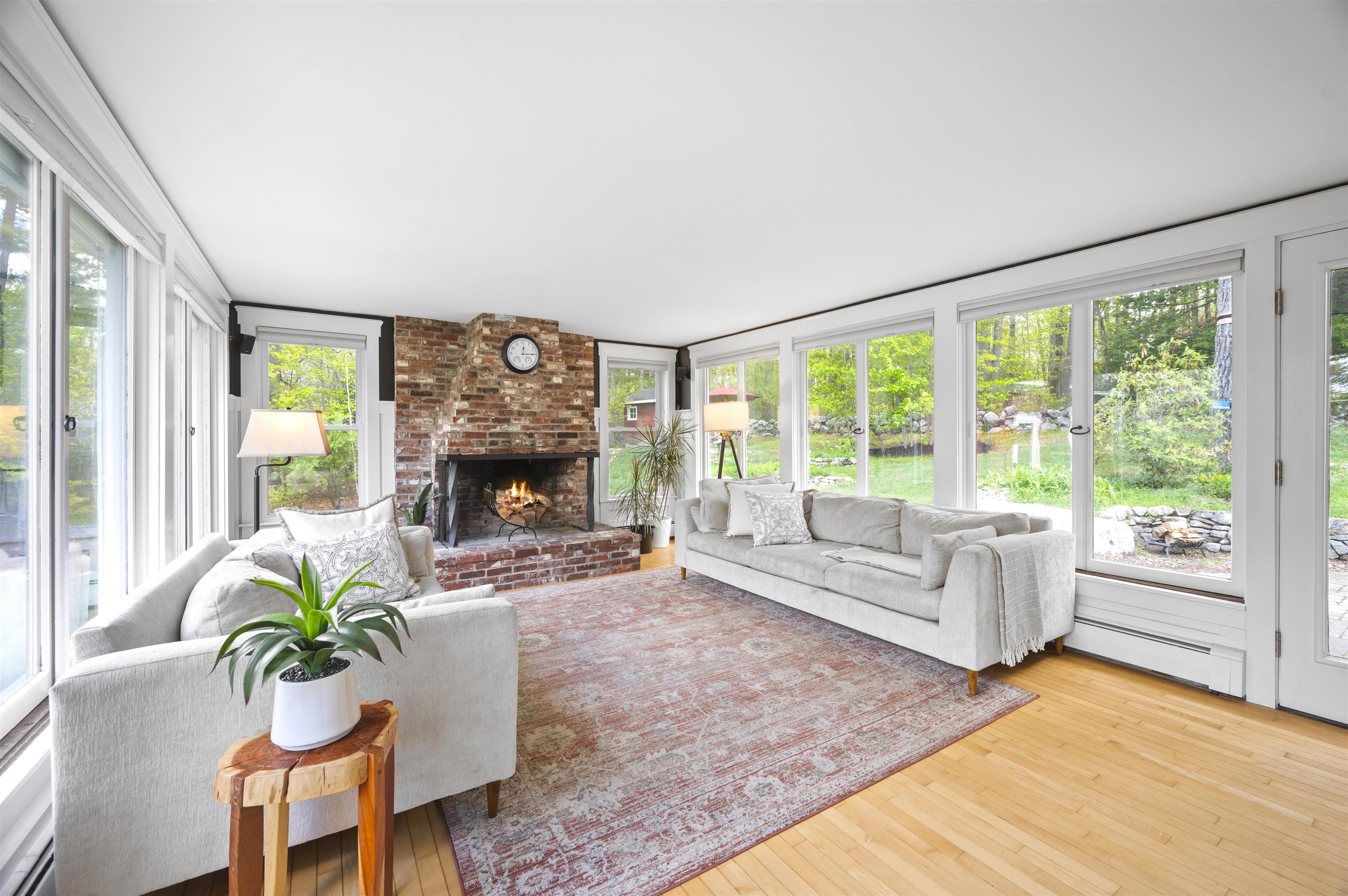 5 N Meadow Road