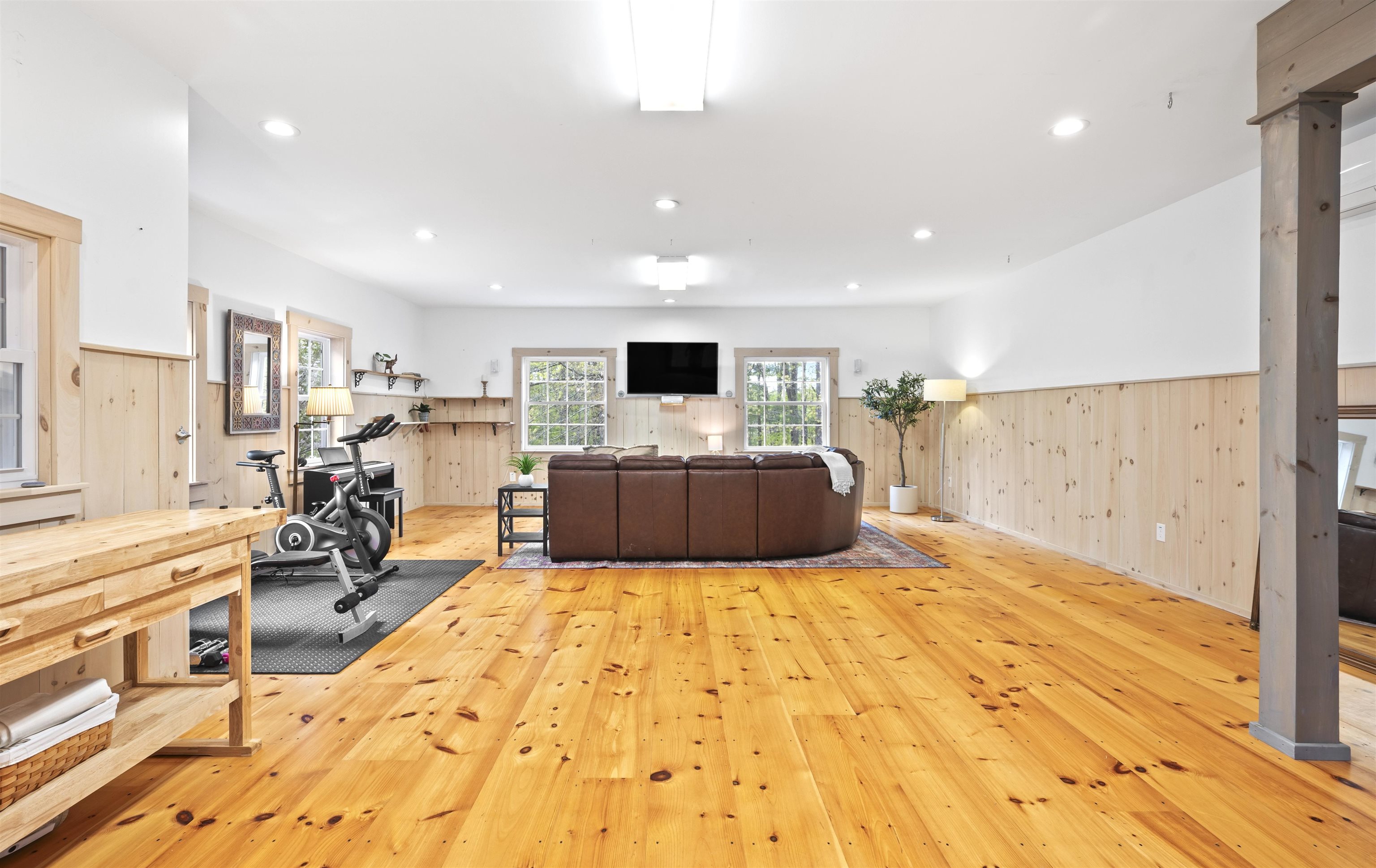 5 N Meadow Road