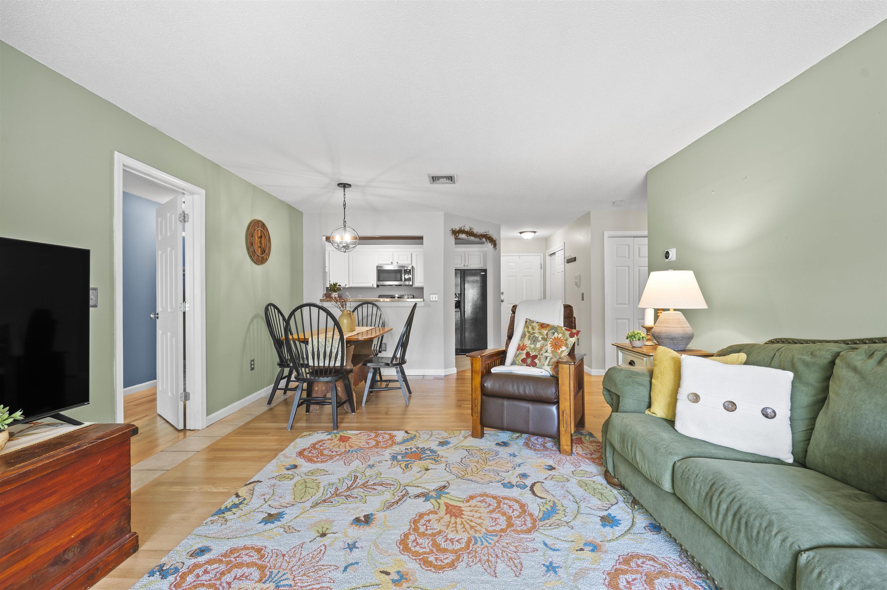 690 S Porter Street Unit: 31