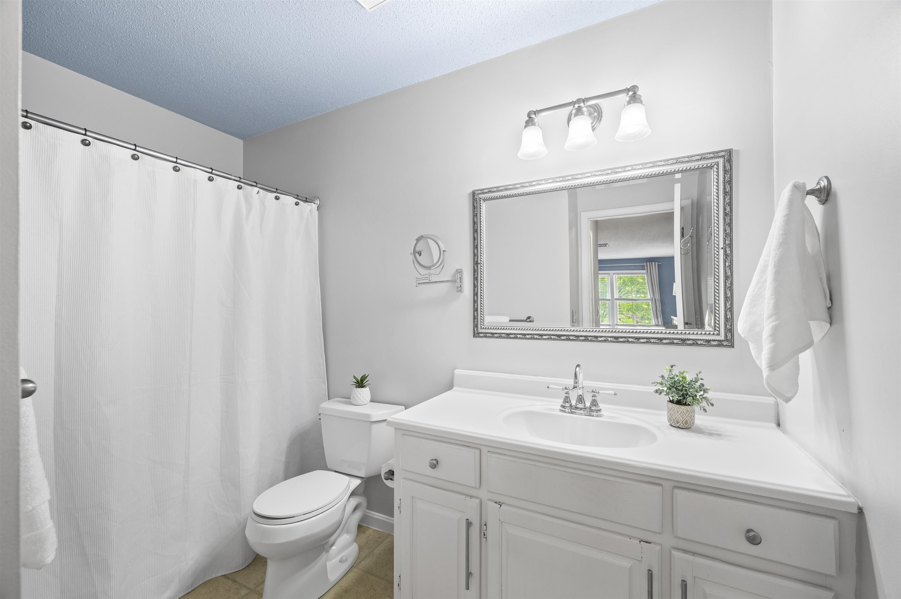 690 S Porter Street Unit: 31