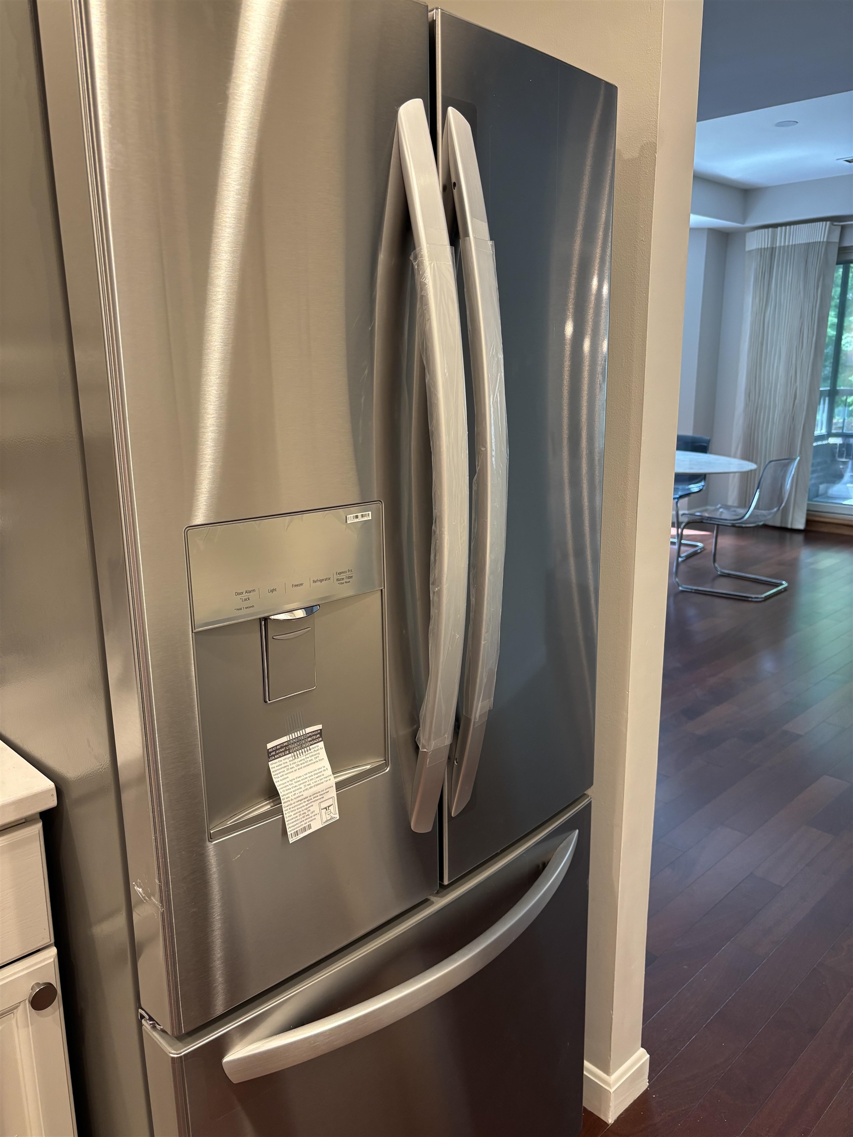 300 North River Road Unit: 112