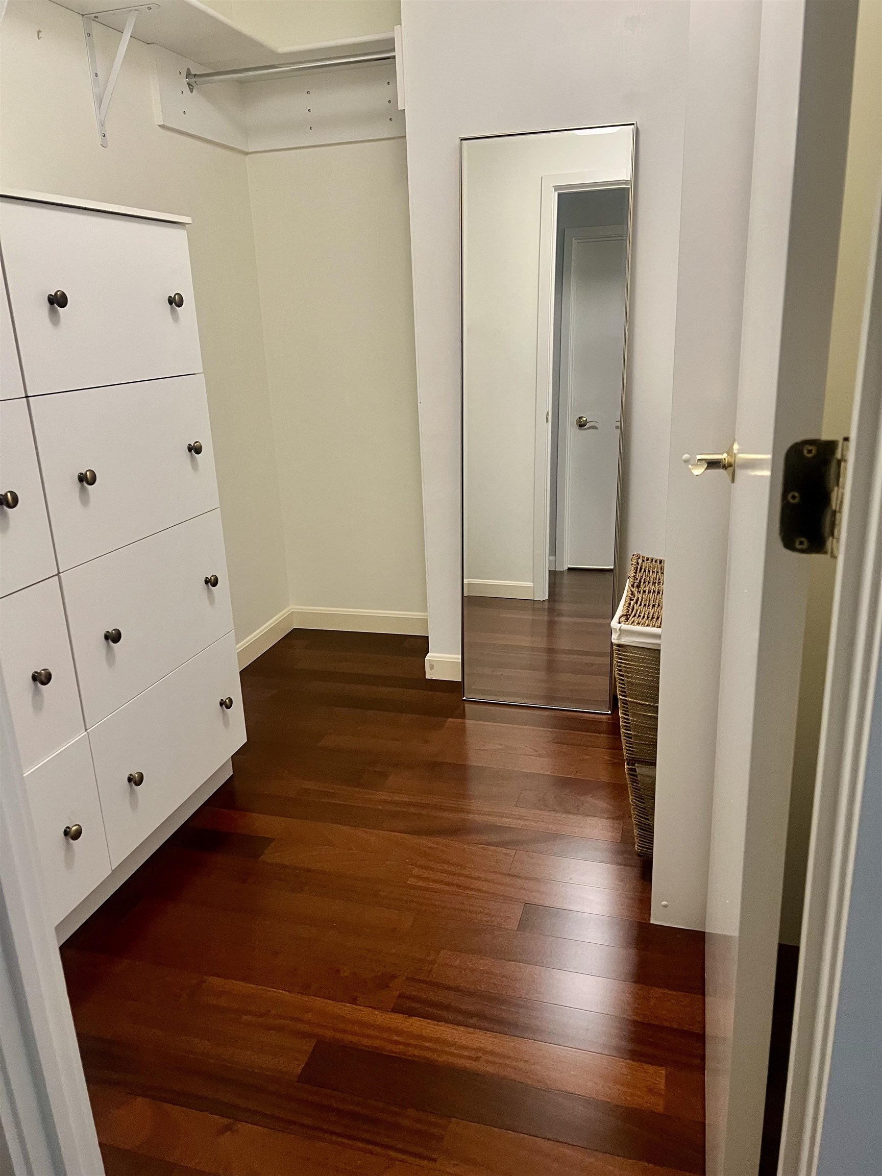 300 North River Road Unit: 112