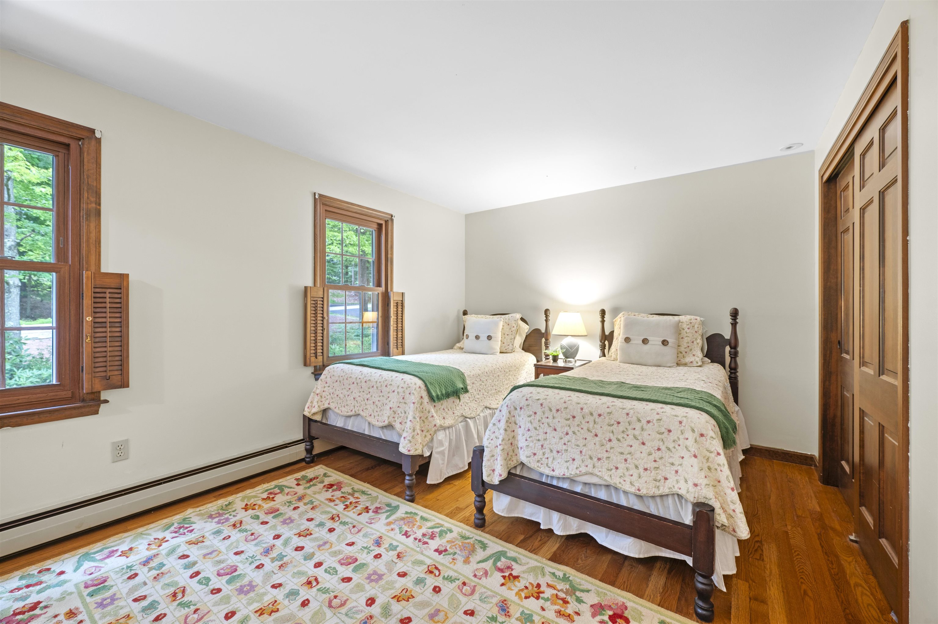 10 Candlewood Drive