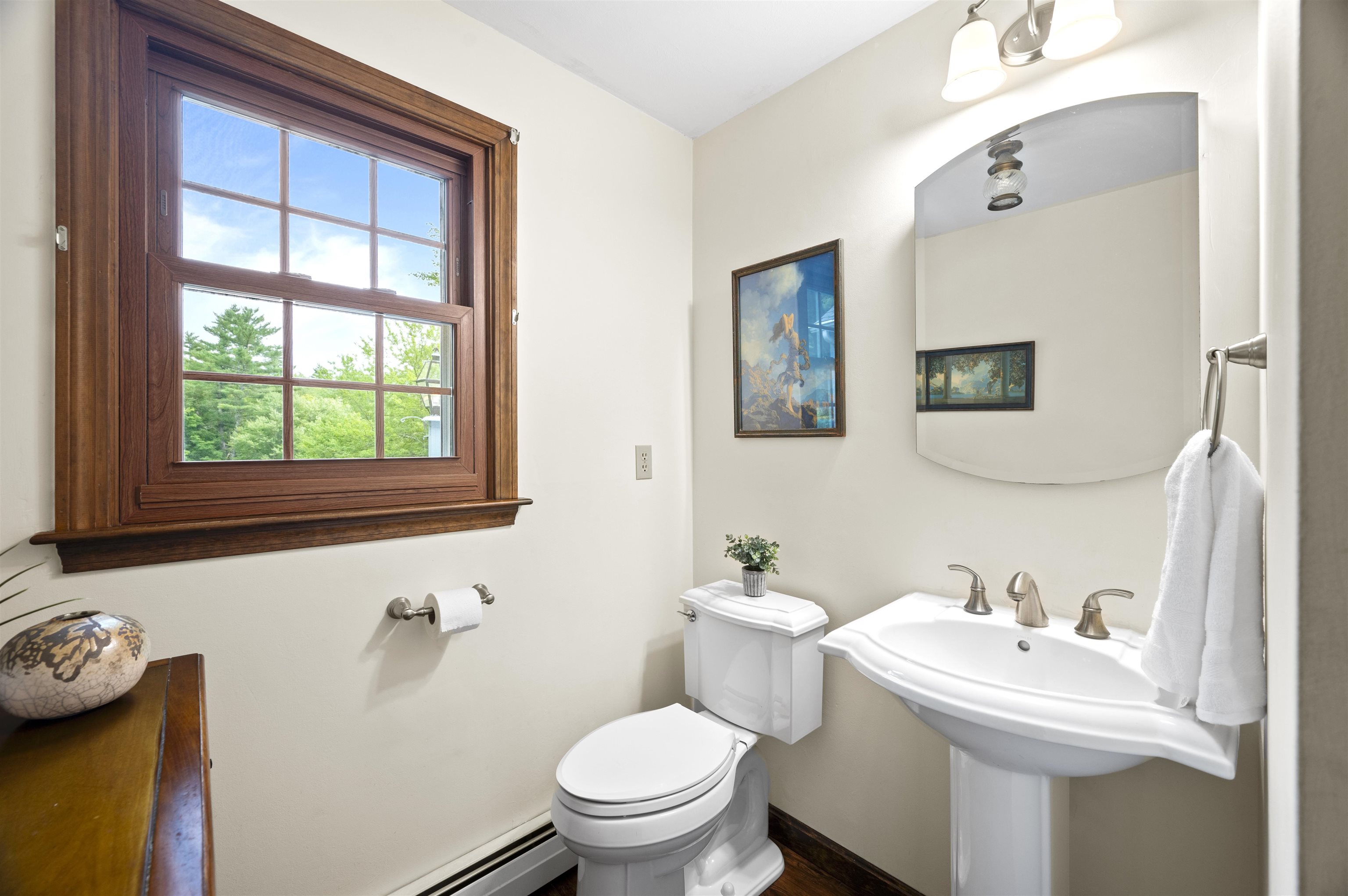 10 Candlewood Drive