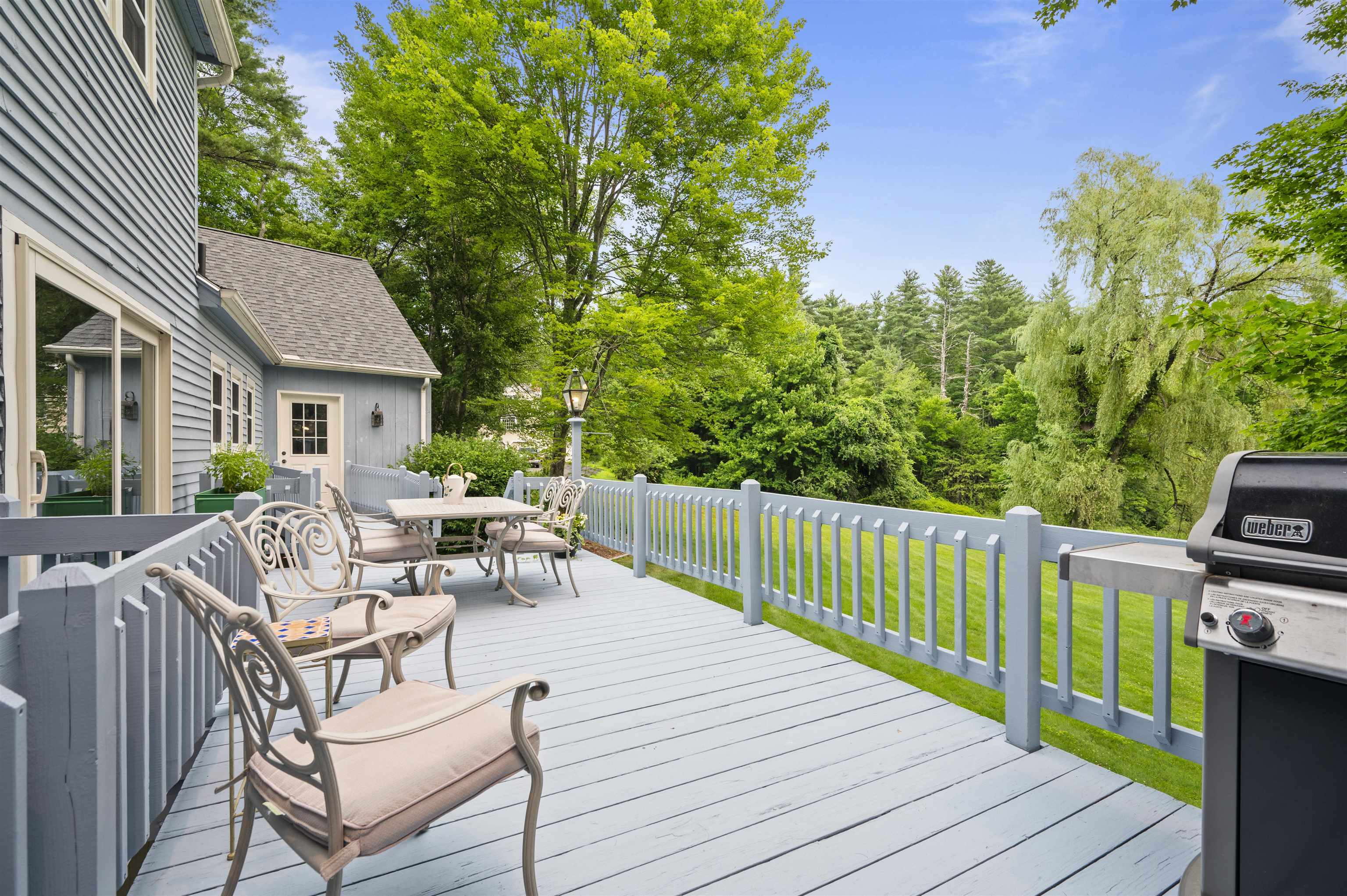 10 Candlewood Drive