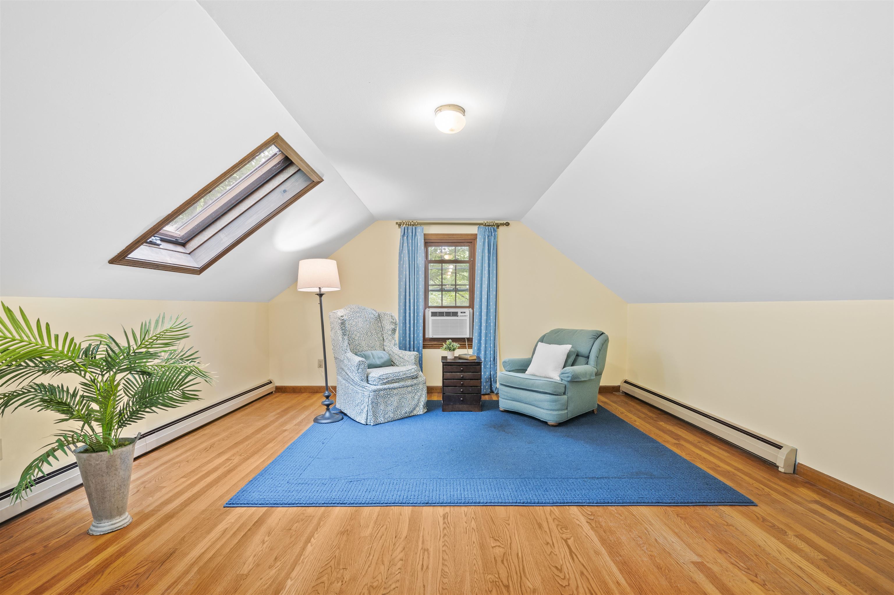 10 Candlewood Drive