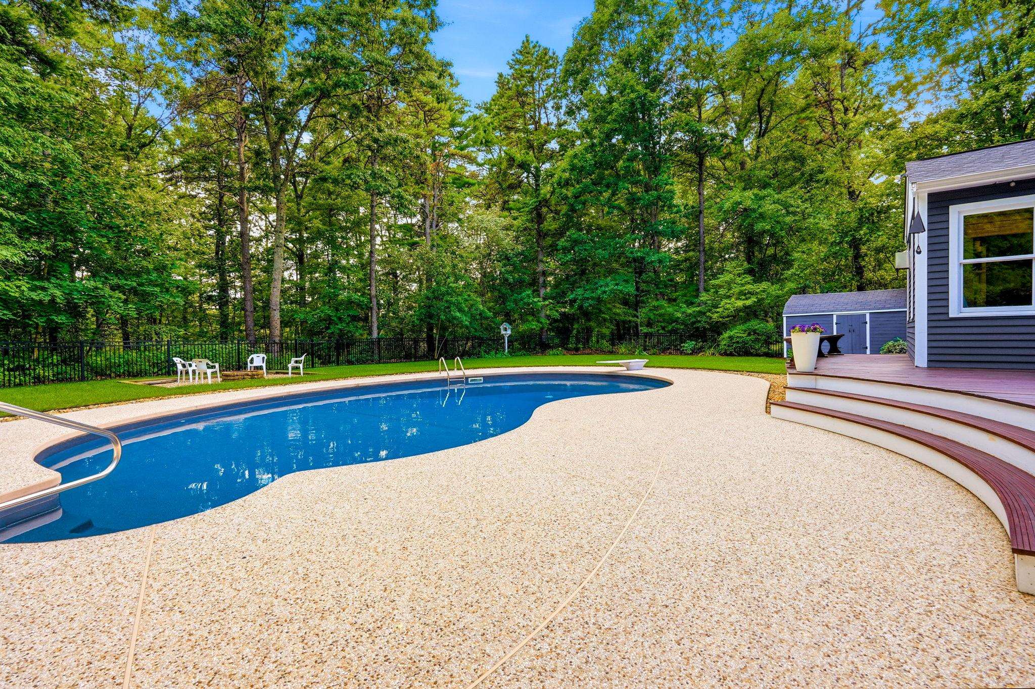 19 Tamarack Lane