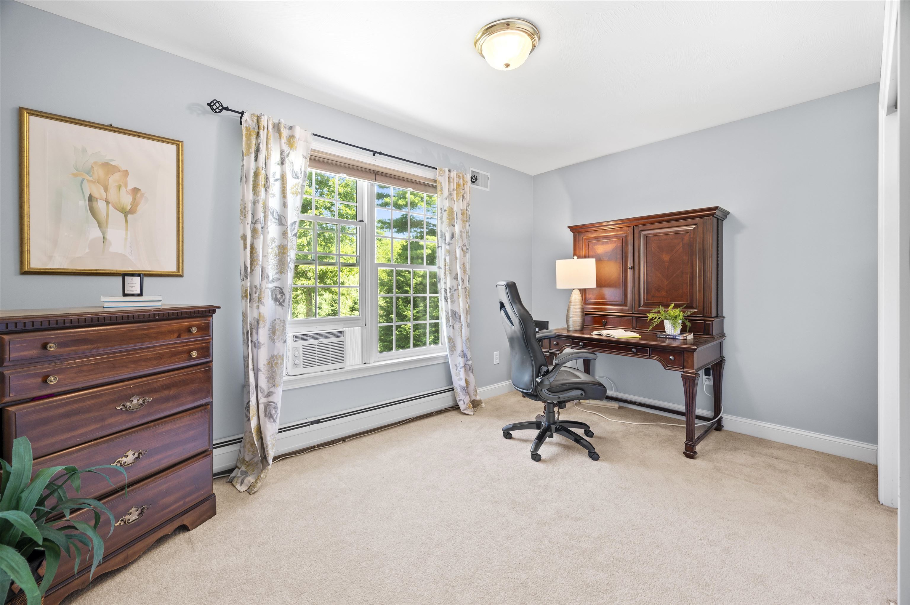 4 Monticello Drive